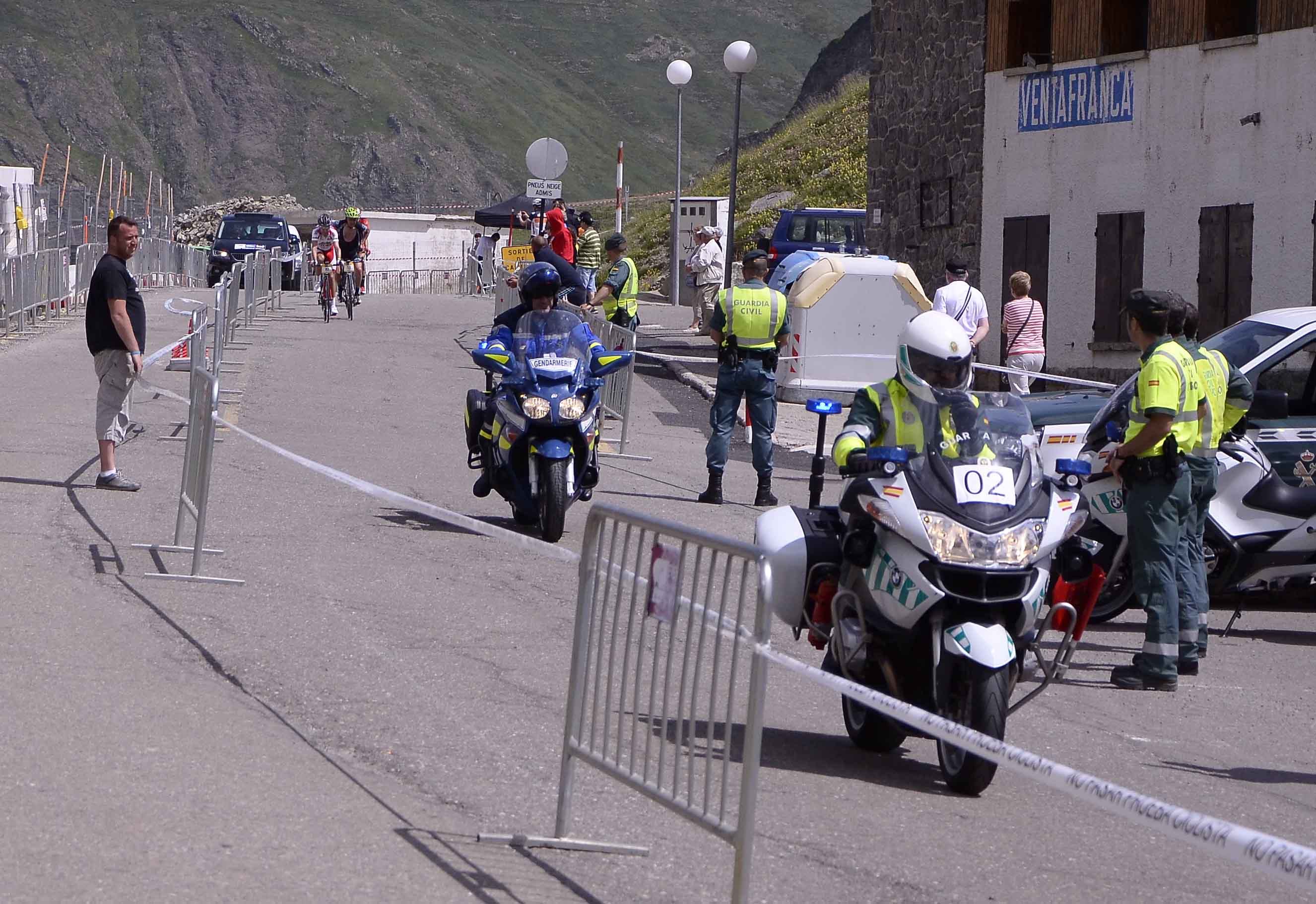 Unos 200 guardias civiles forman el dispositivo de la Quebrantahuesos y Treparriscos 