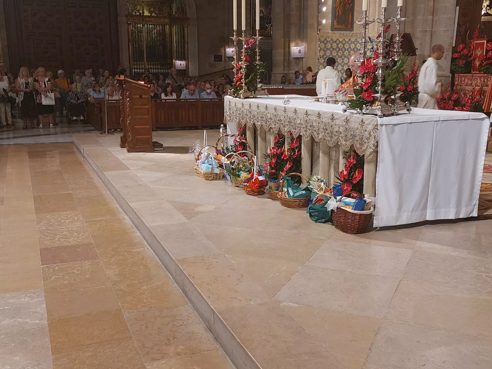 Celebración del Santo Cristo de los Milagros