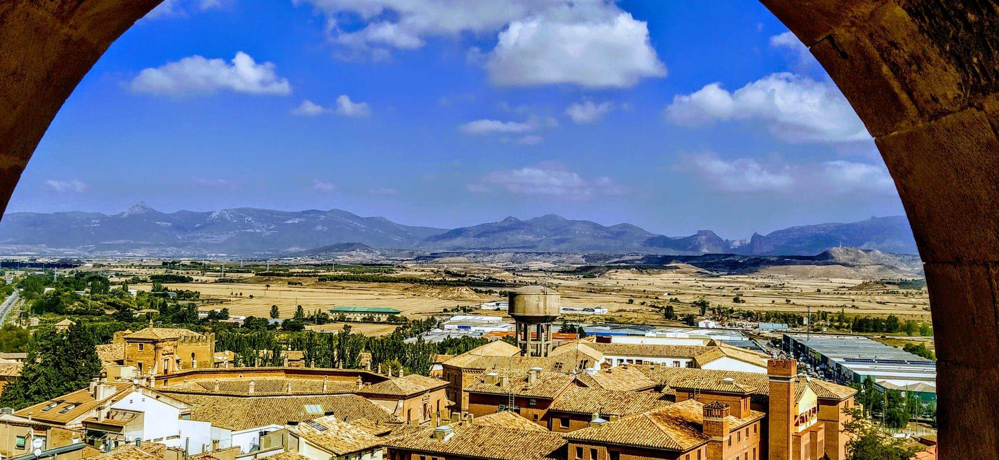 Vistas de Huesca desde su catedral. Foto Joaquín Santafé (8)