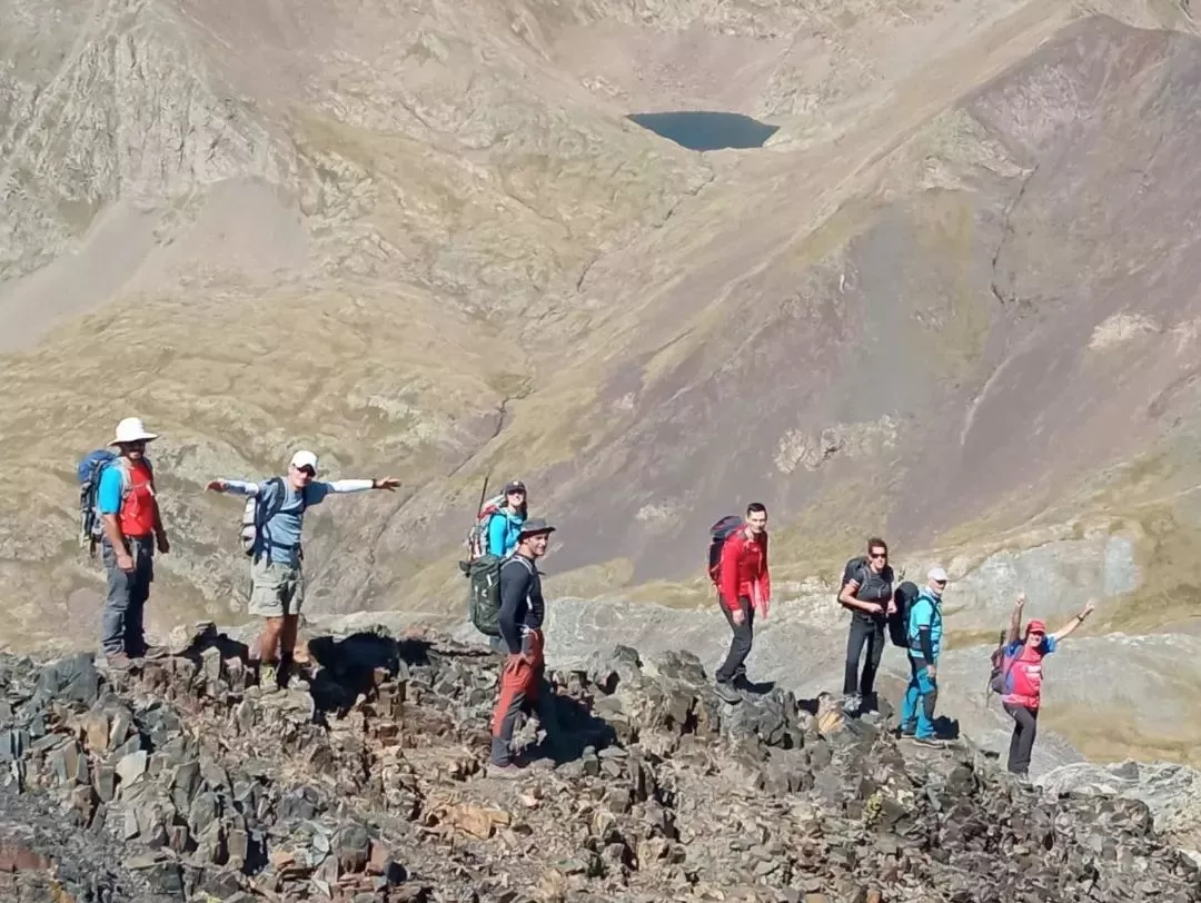 Ascensión a las cumbres del macizo de Llardana.