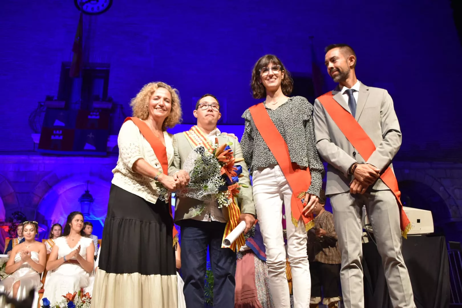 Lectura del pregón de las fiestas de Monzón y presentación de Zagalas, Zagales, Zagaletas y Zagaletes 