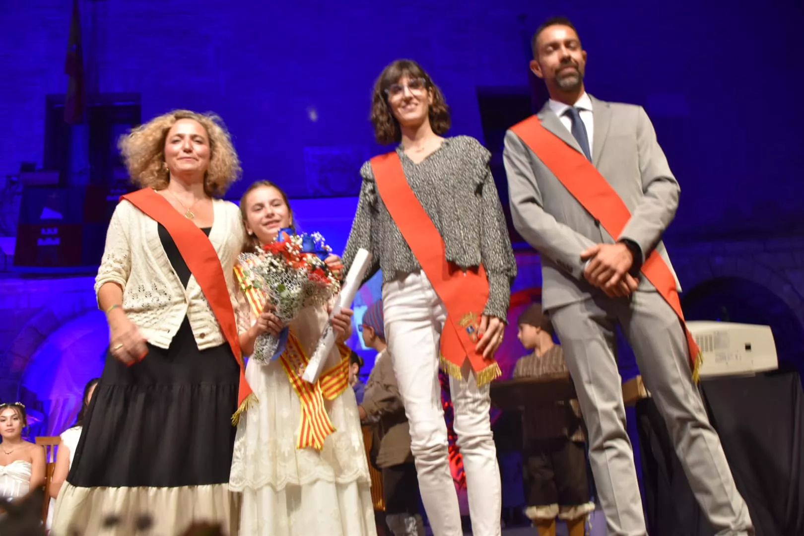 Lectura del pregón de las fiestas de Monzón y presentación de Zagalas, Zagales, Zagaletas y Zagaletes 