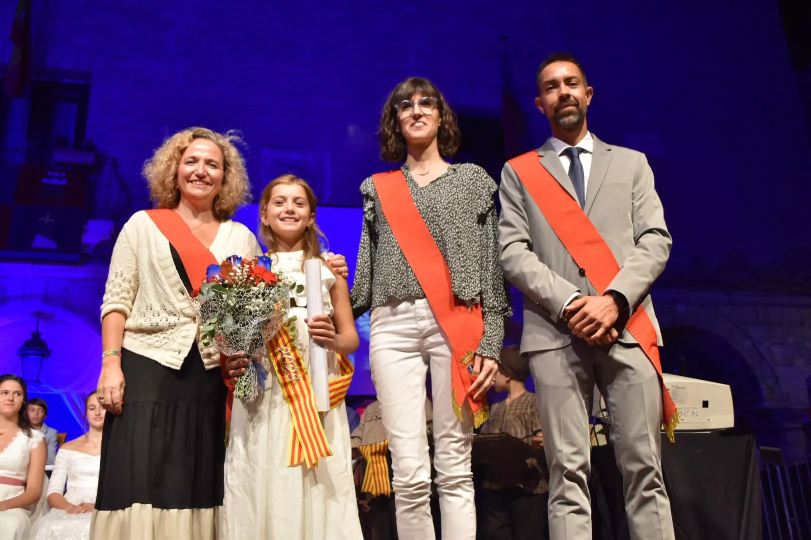 Lectura del pregón de las fiestas de Monzón y presentación de Zagalas, Zagales, Zagaletas y Zagaletes 