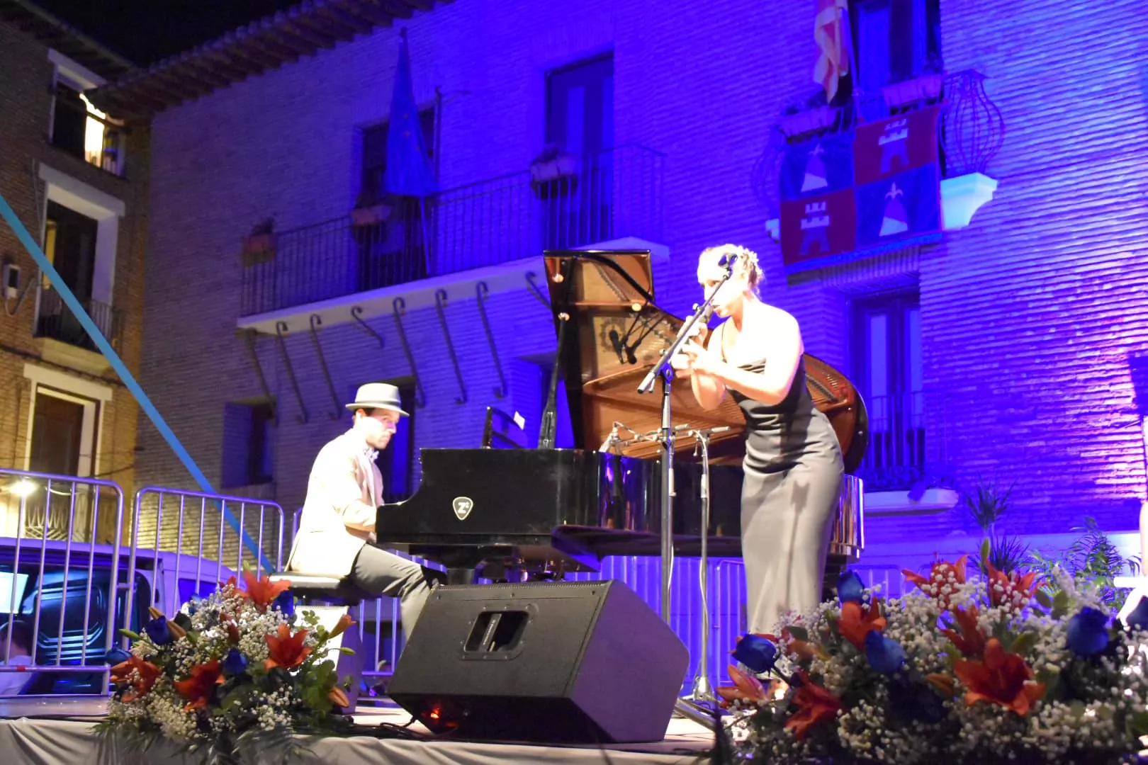 Lectura del pregón de las fiestas de Monzón y presentación de Zagalas, Zagales, Zagaletas y Zagaletes 