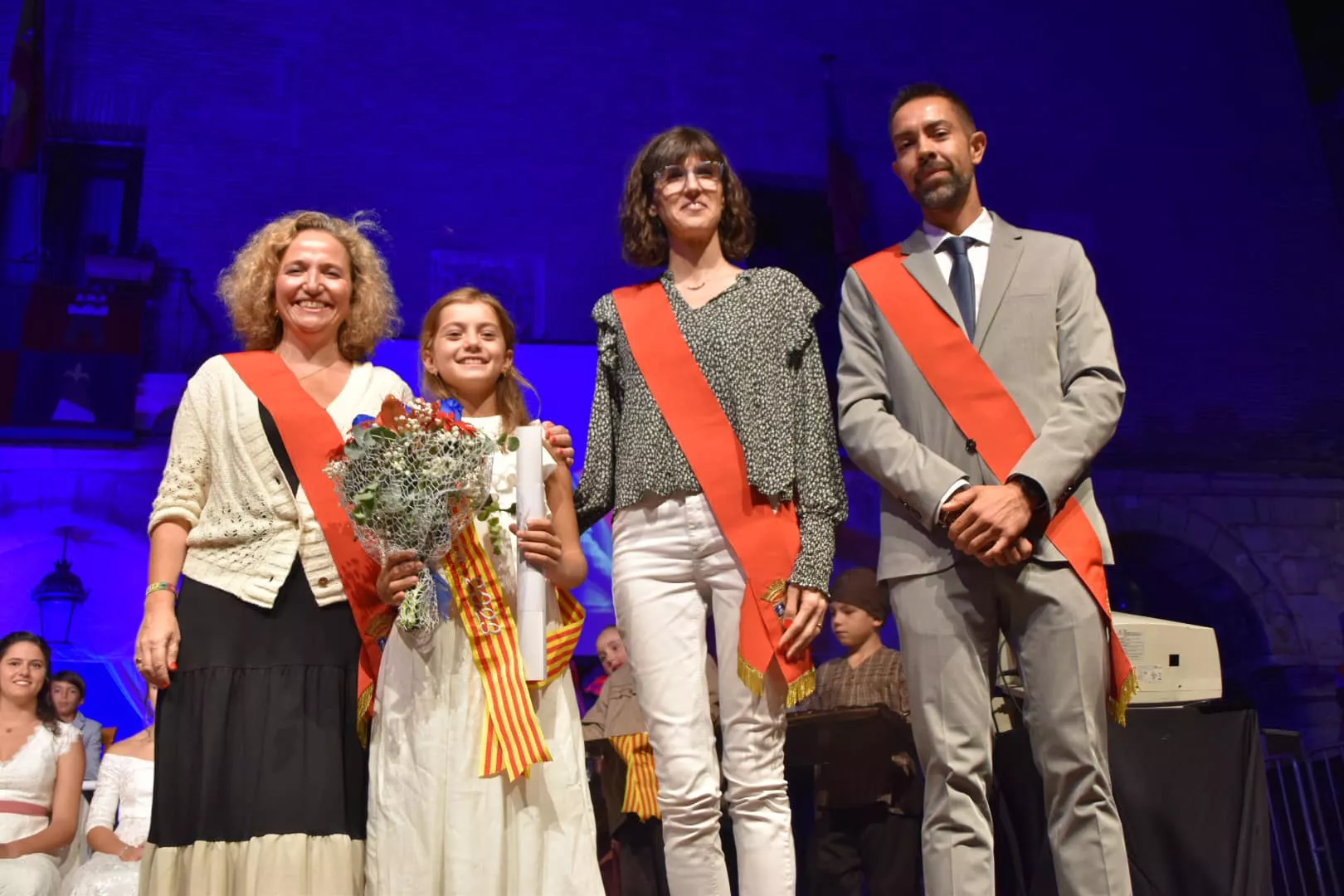 Lectura del pregón de las fiestas de Monzón y presentación de Zagalas, Zagales, Zagaletas y Zagaletes 