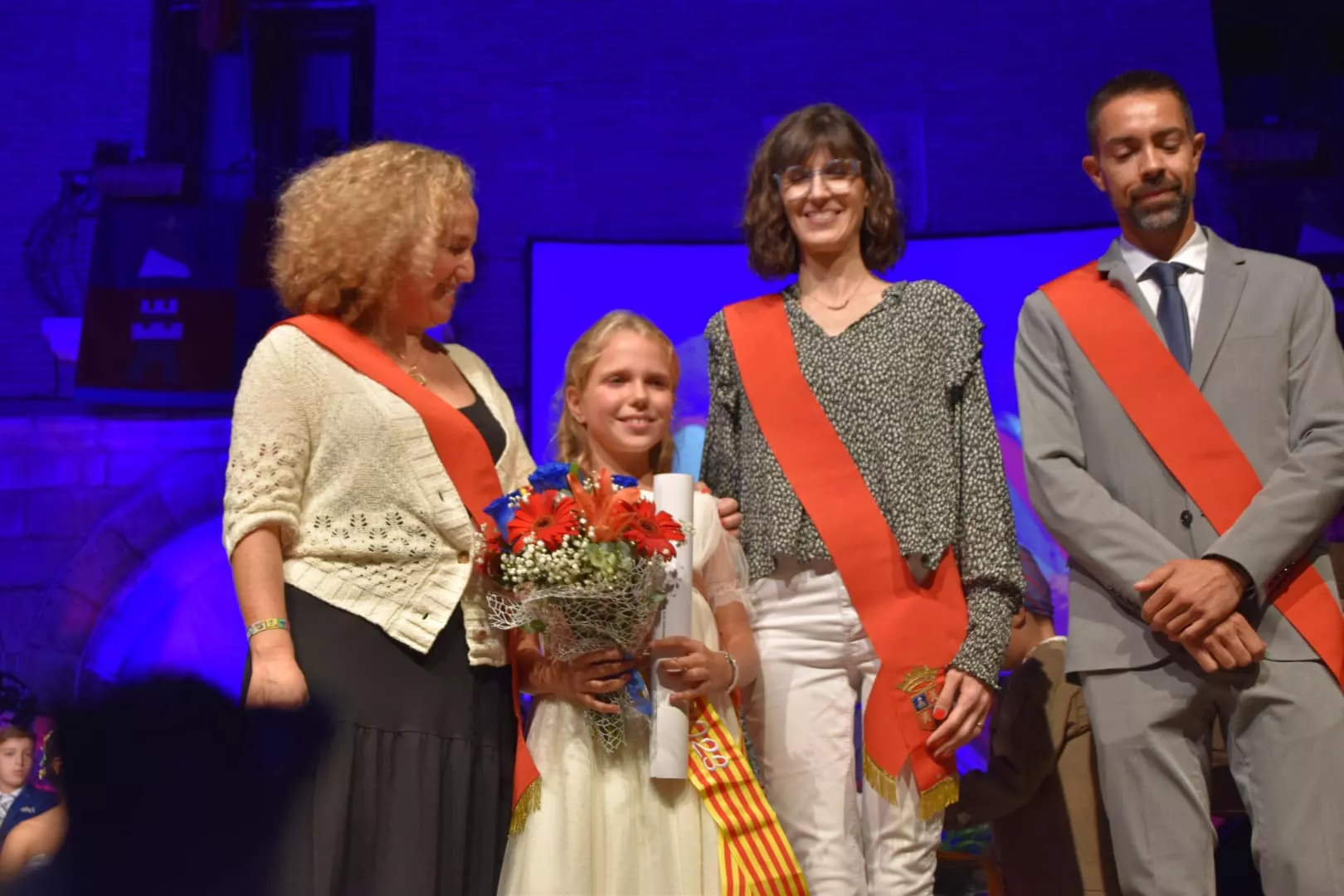 Lectura del pregón de las fiestas de Monzón y presentación de Zagalas, Zagales, Zagaletas y Zagaletes 