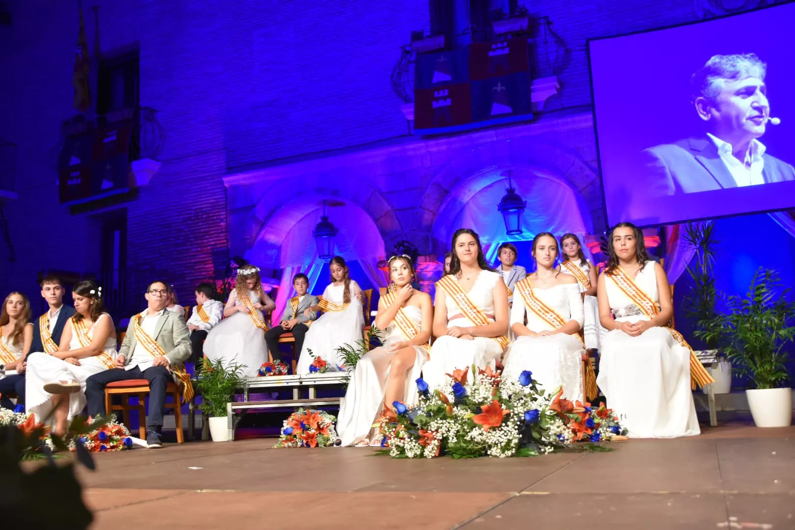 Lectura del pregón de las fiestas de Monzón y presentación de Zagalas, Zagales, Zagaletas y Zagaletes 