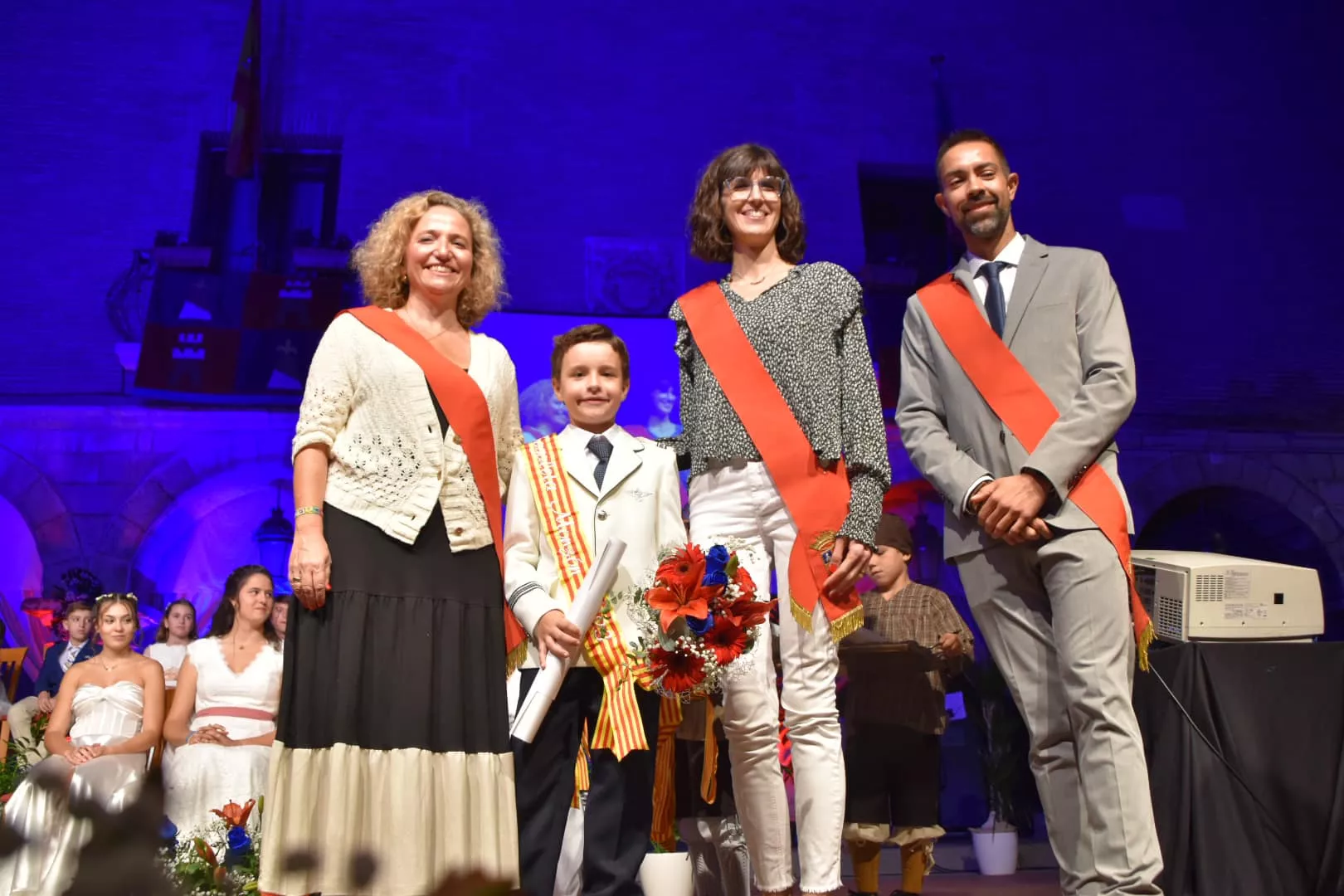 Lectura del pregón de las fiestas de Monzón y presentación de Zagalas, Zagales, Zagaletas y Zagaletes 
