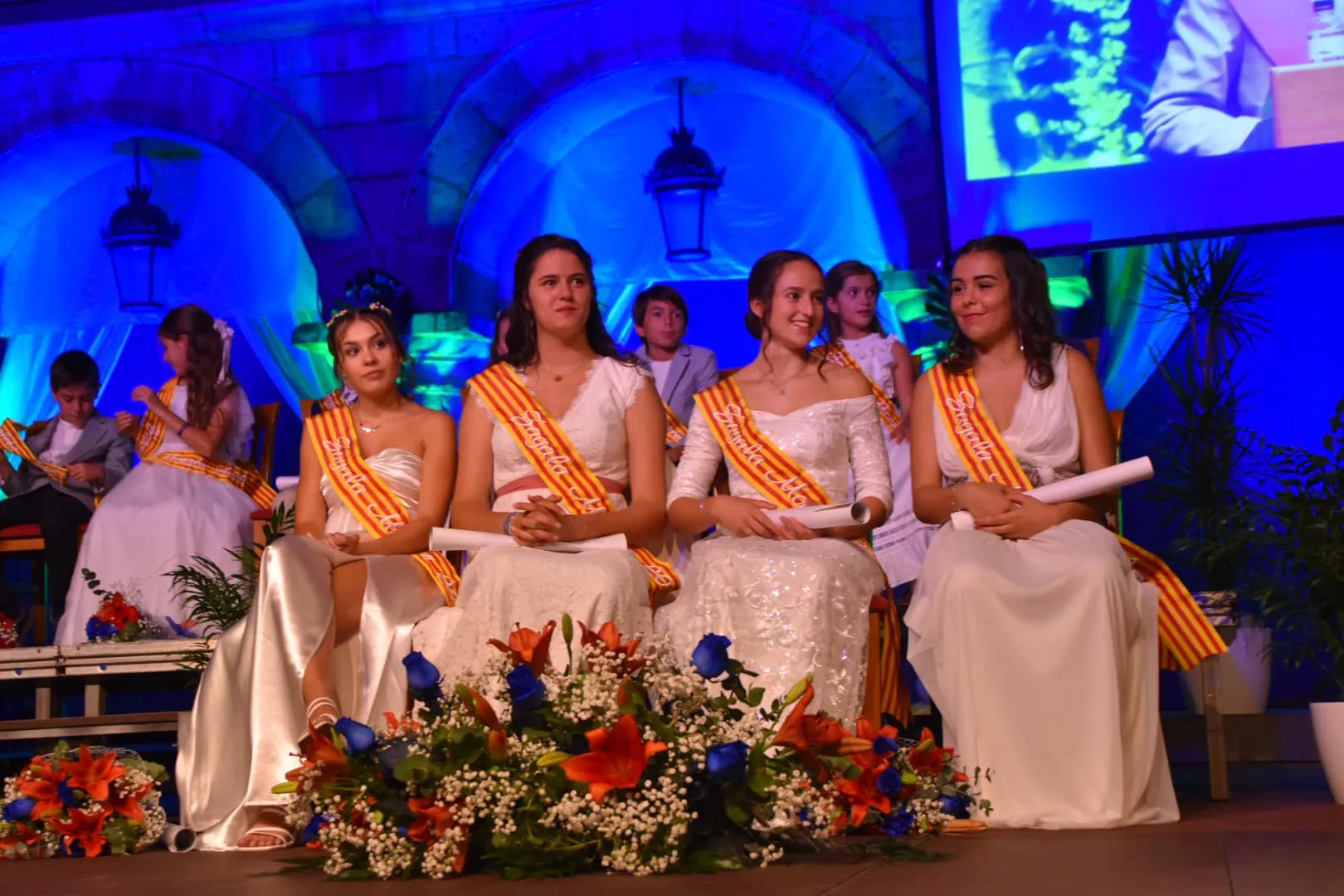 Lectura del pregón de las fiestas de Monzón y presentación de Zagalas, Zagales, Zagaletas y Zagaletes 