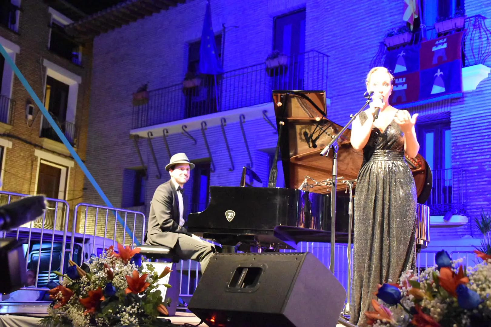 Lectura del pregón de las fiestas de Monzón y presentación de Zagalas, Zagales, Zagaletas y Zagaletes 