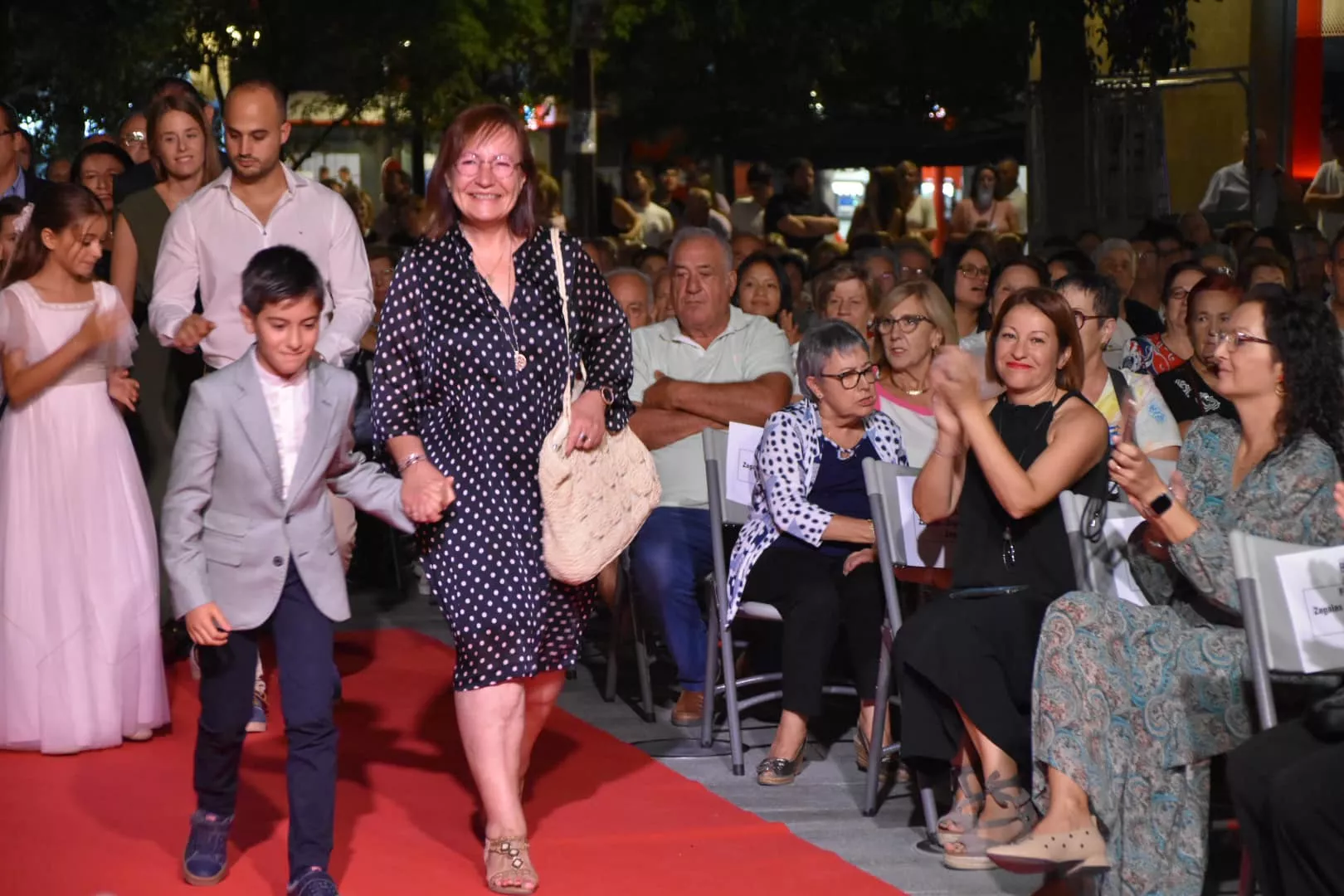 Lectura del pregón de las fiestas de Monzón y presentación de Zagalas, Zagales, Zagaletas y Zagaletes 