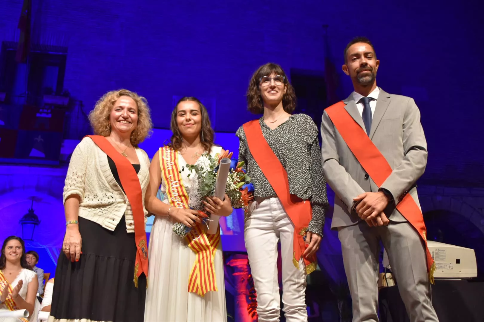 Lectura del pregón de las fiestas de Monzón y presentación de Zagalas, Zagales, Zagaletas y Zagaletes 