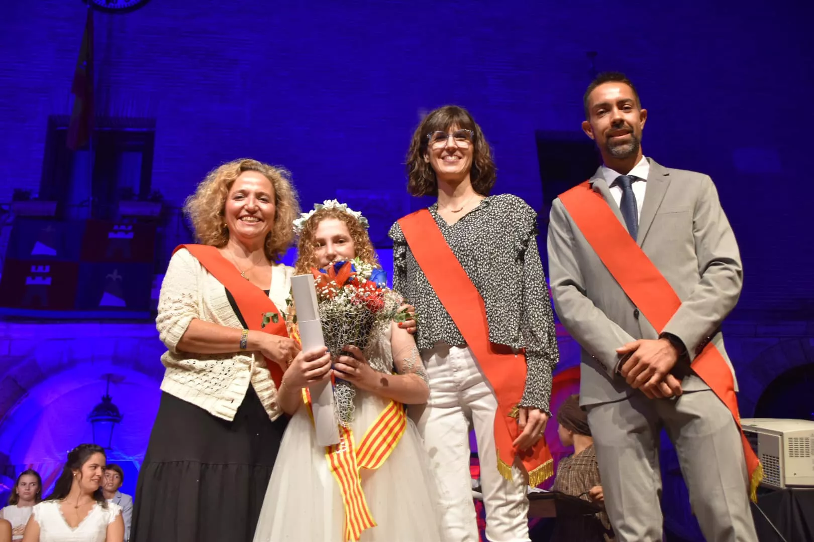 Lectura del pregón de las fiestas de Monzón y presentación de Zagalas, Zagales, Zagaletas y Zagaletes 