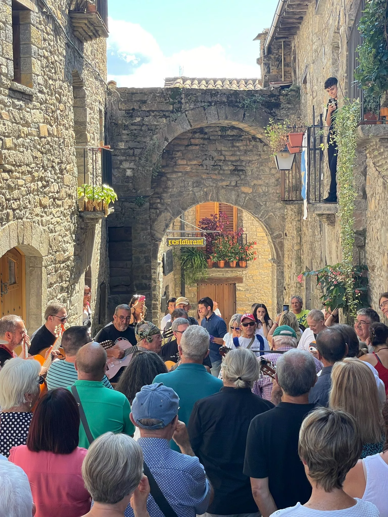 Ronda a la antigua usanza celebrada el jueves