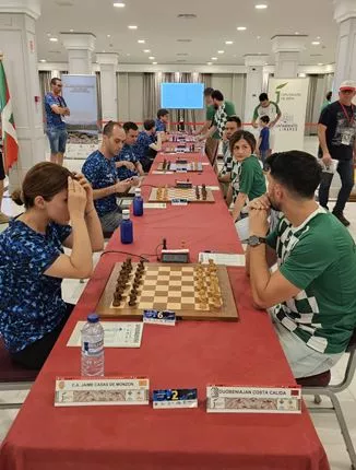 Imagen del torneo, con el Jaime Casas a la izquierda.