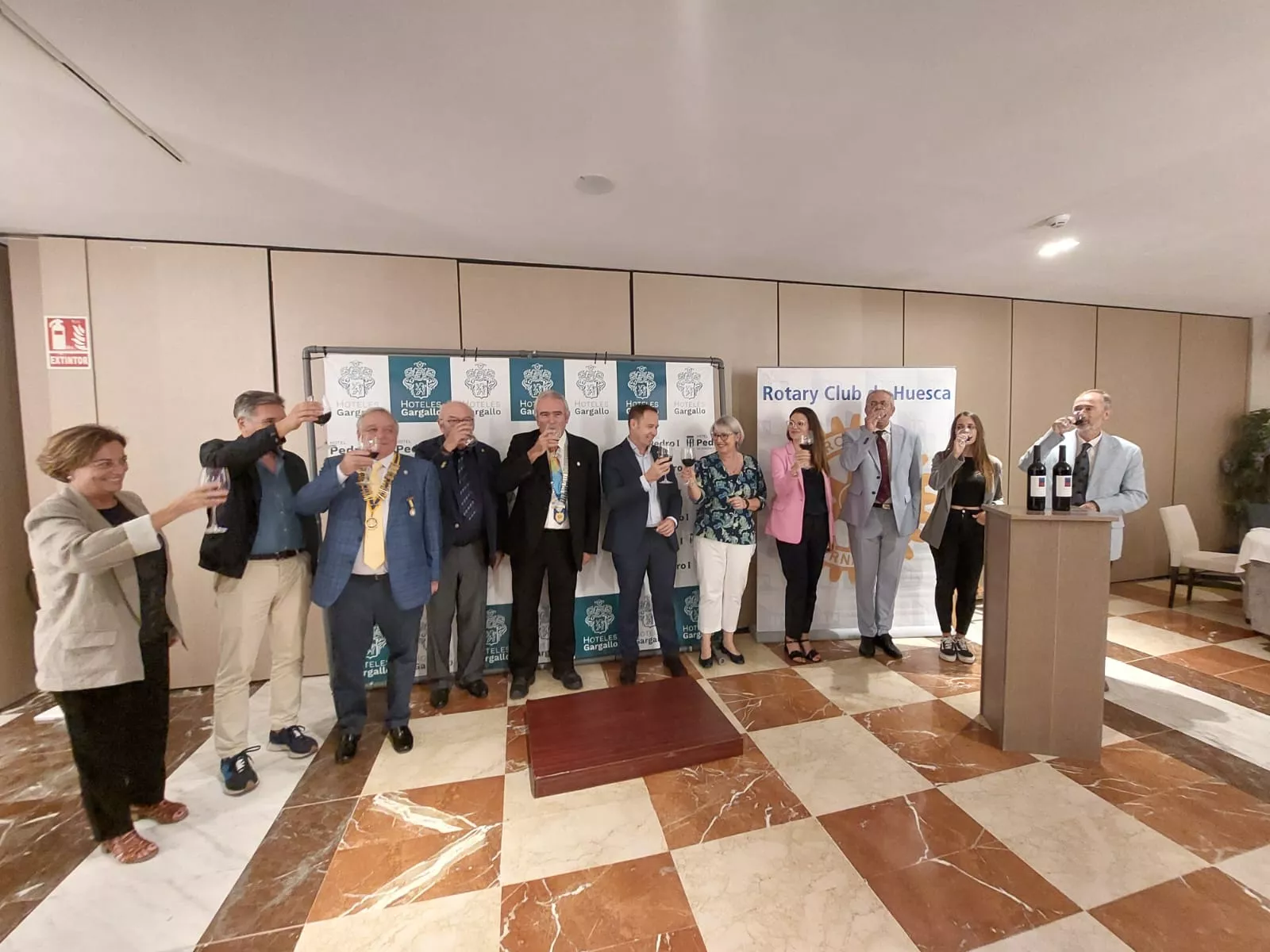 Presentación del Vino Solidario Enate del Rotary Club de Huesca