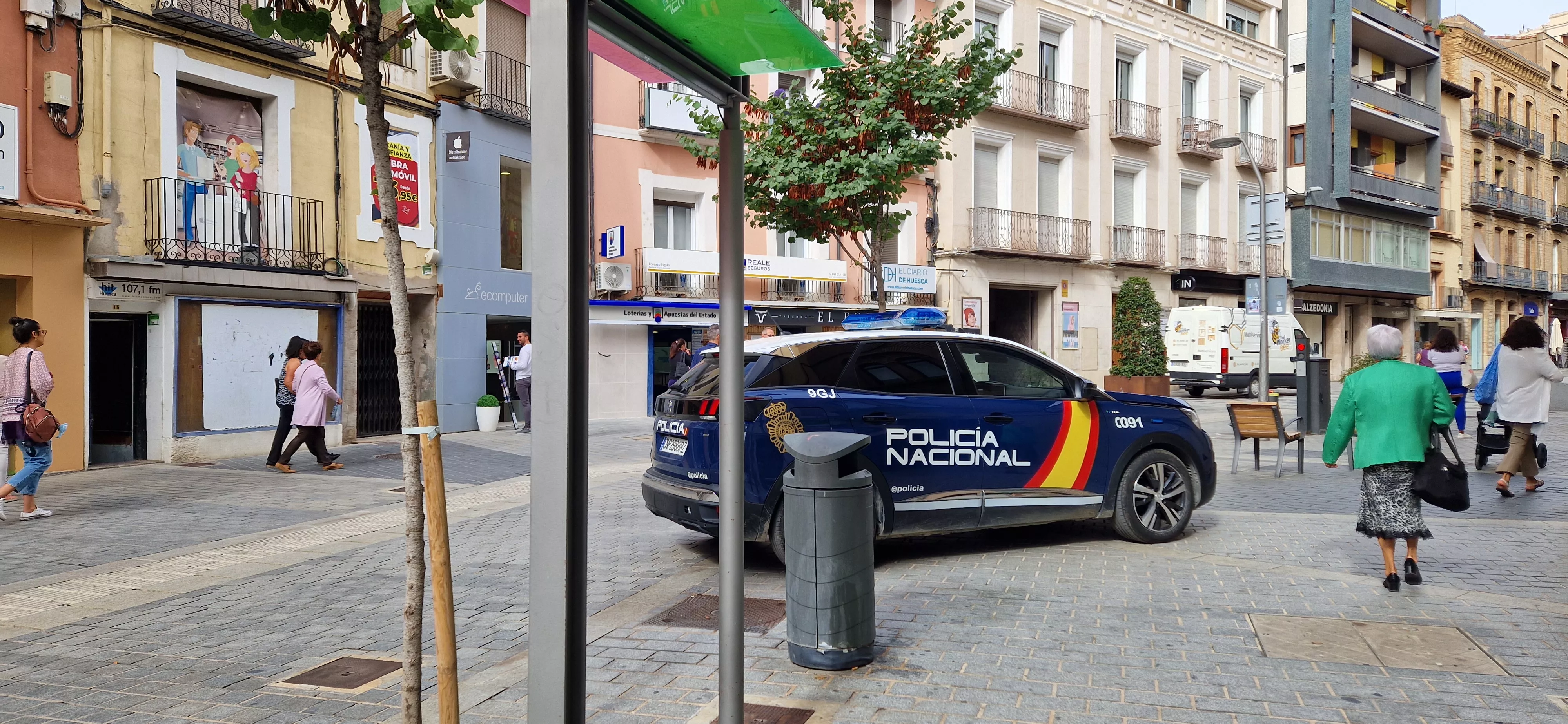 Cutro detenidos en Huesca, dos de ellos menores de edad, por robos en interior de vehículos Cutro detenidos en Huesca, dos de ellos menores de edad, por robos en interior de vehículos