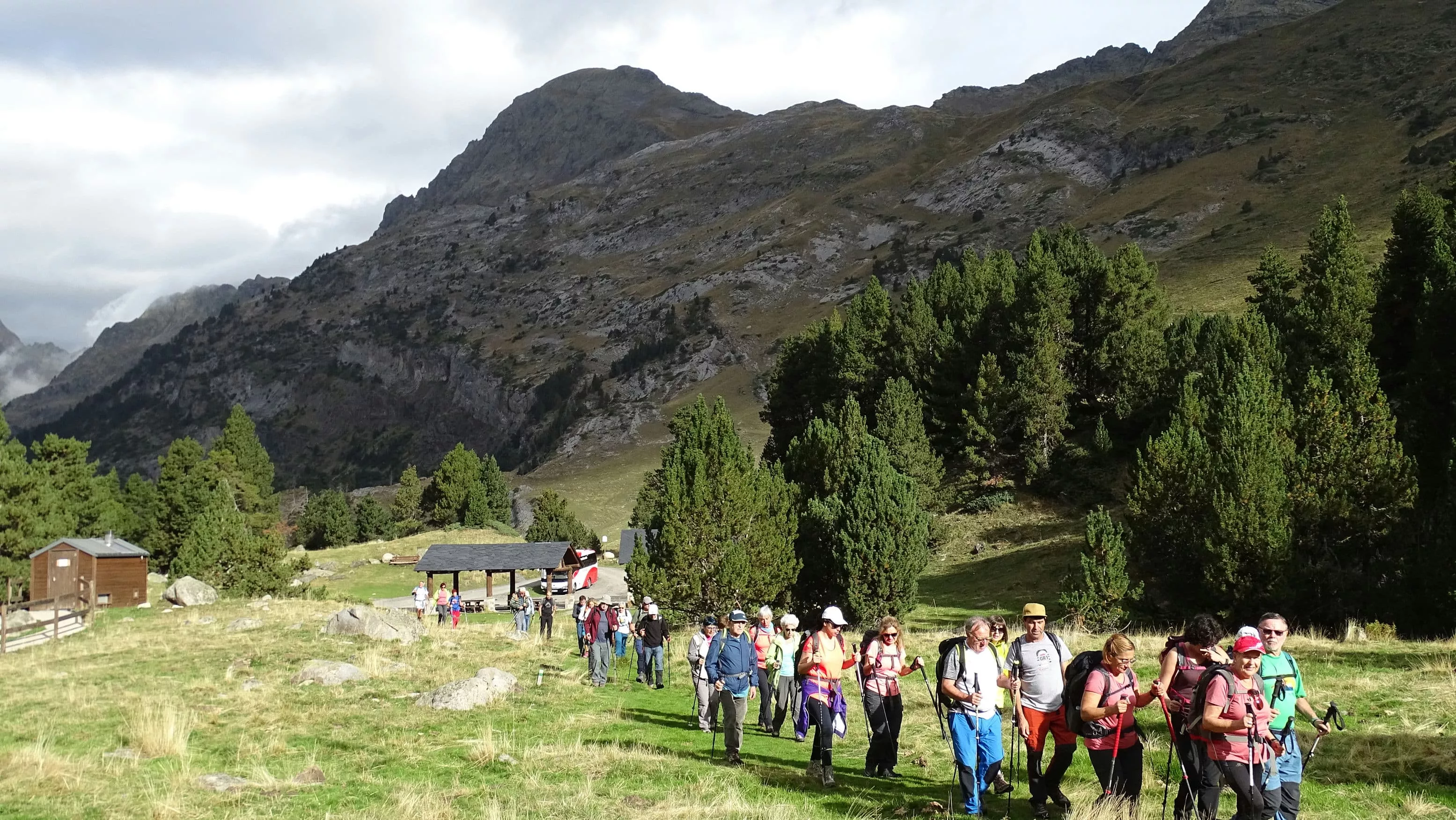 Saliendo de la Besurta. Foto Alfredo Zazo