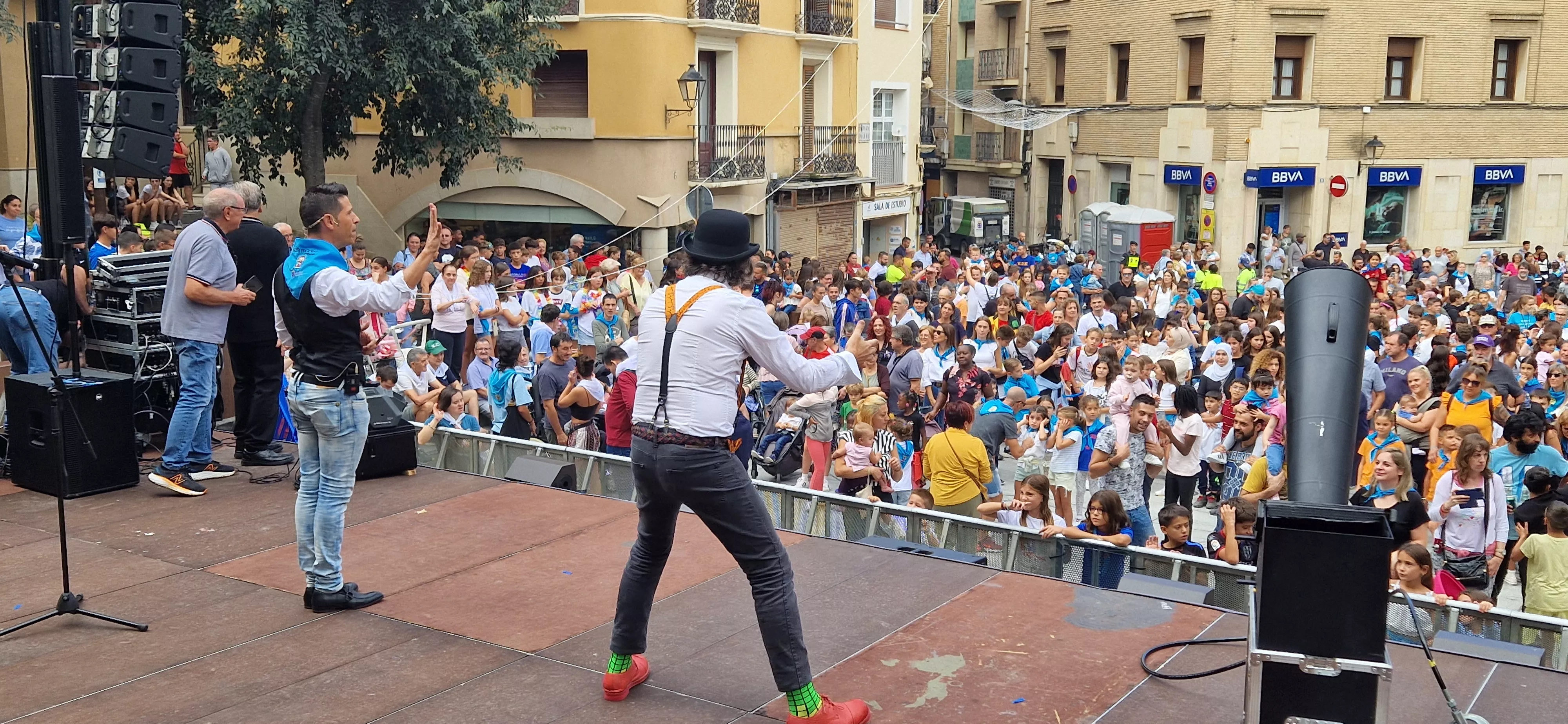 Comienzan las fiestas de Monzón 2023. Foto Myriam Martínez 