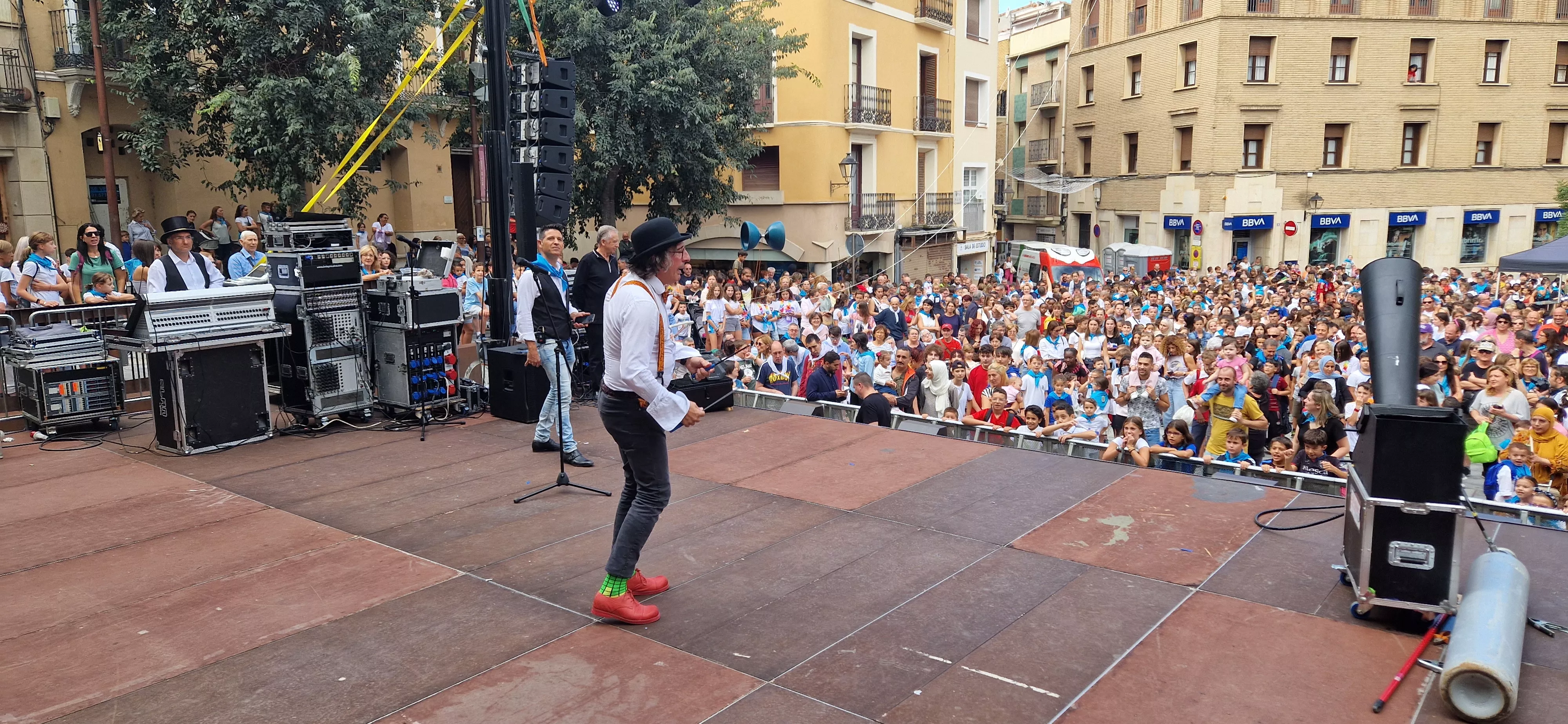 Comienzan las fiestas de Monzón 2023. Foto Myriam Martínez