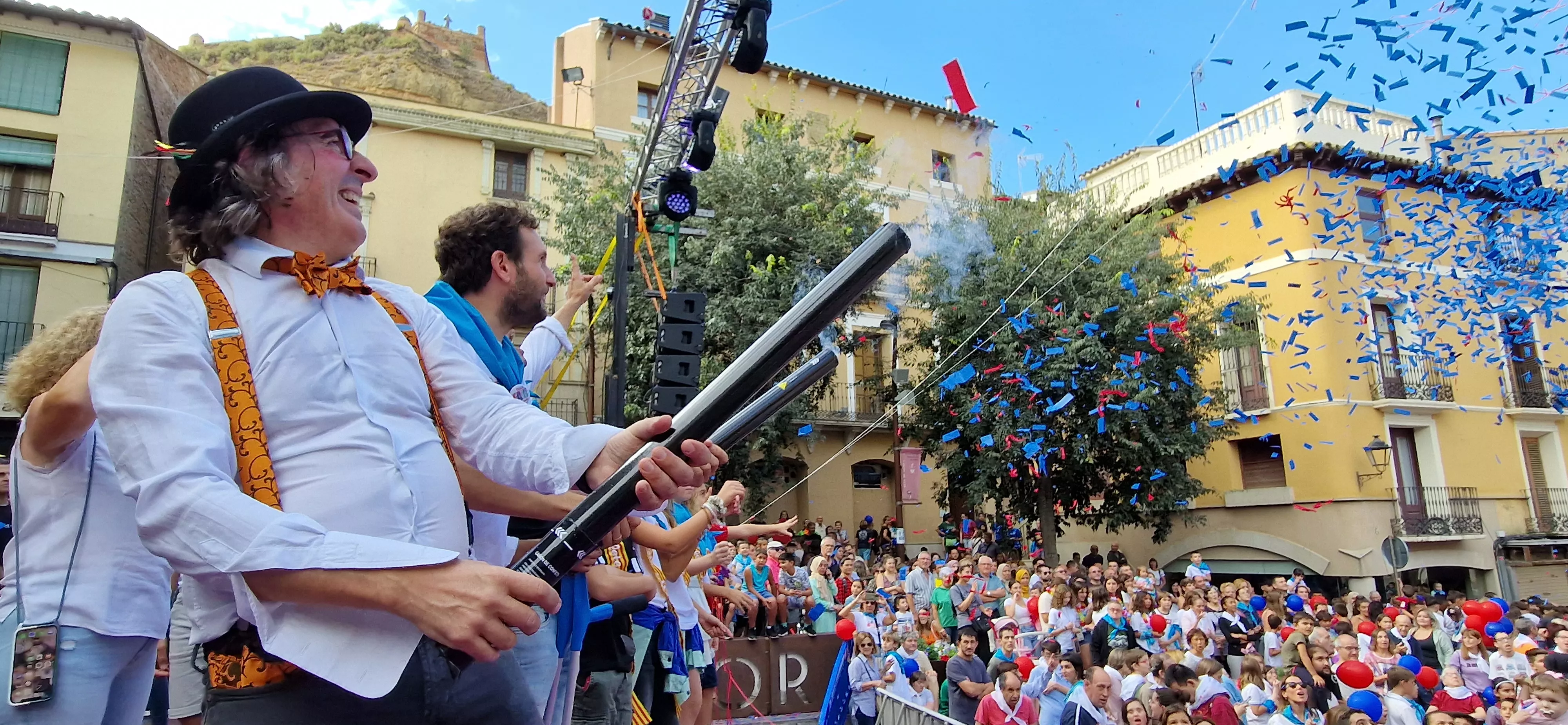 Comienzan las fiestas de Monzón 2023. Foto Myriam Martínez 