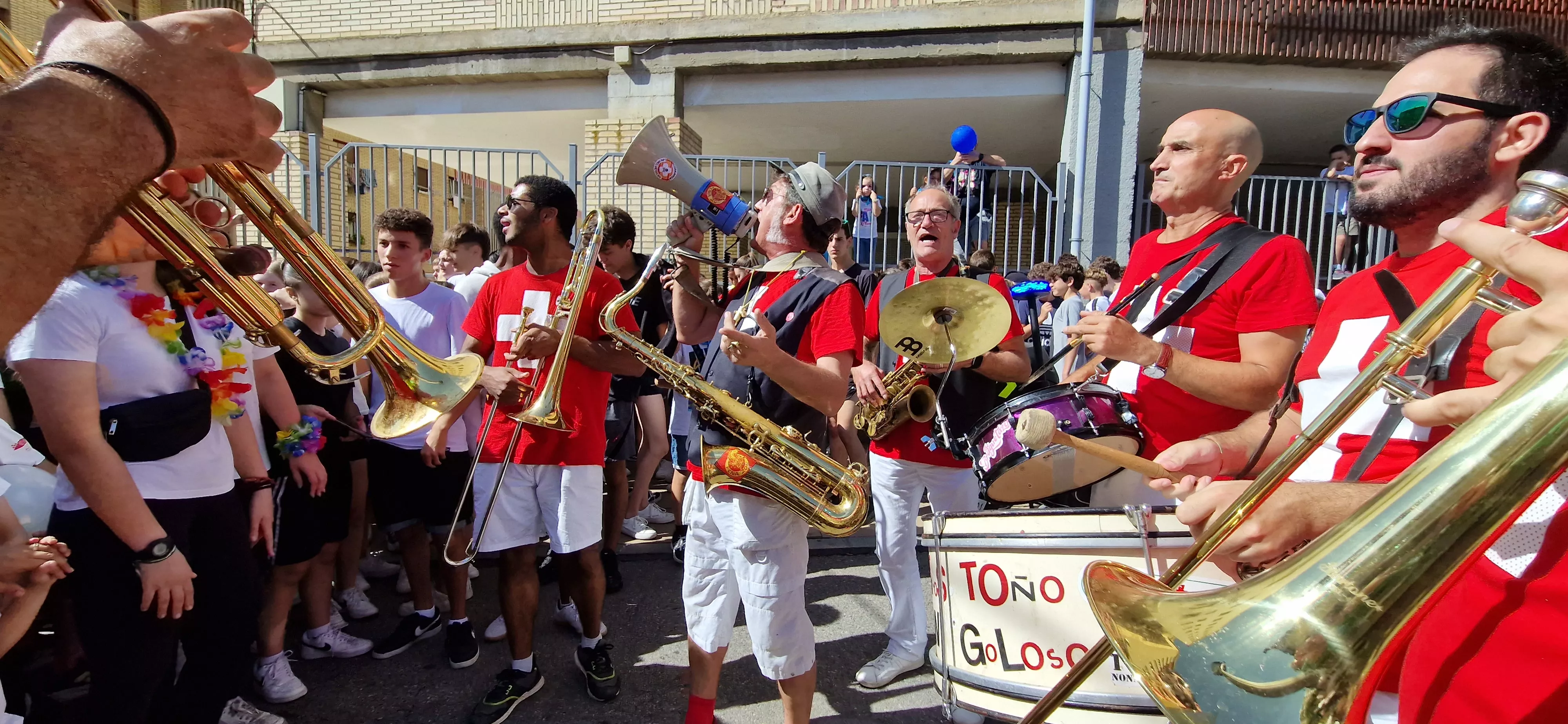 Comienzan las fiestas de Monzón 2023. Foto Myriam Martínez 