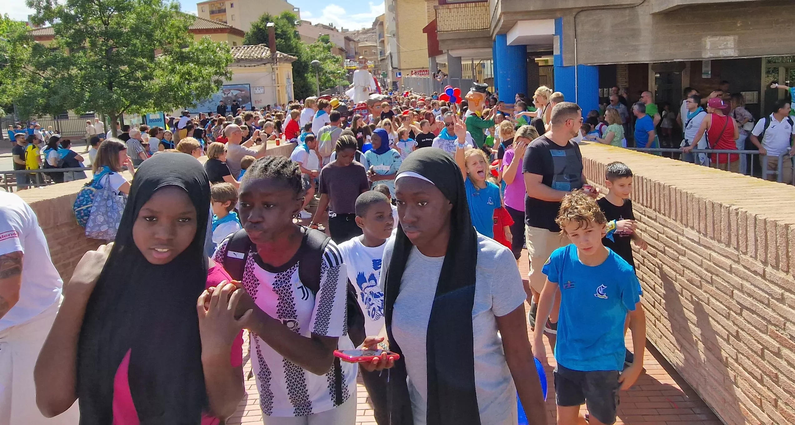 Comienzan las fiestas de Monzón 2023. Foto Myriam Martínez 