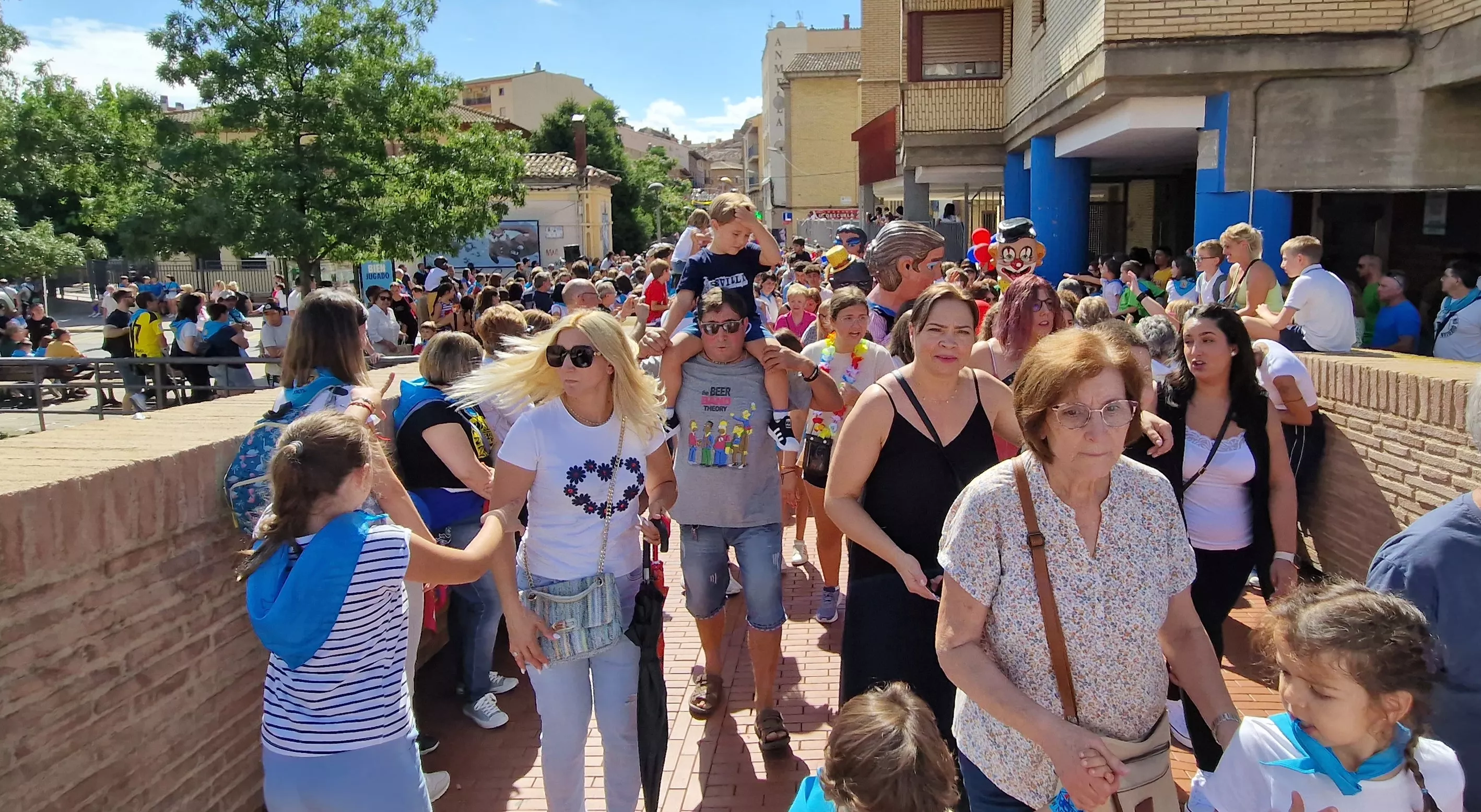 Comienzan las fiestas de Monzón 2023. Foto Myriam Martínez 