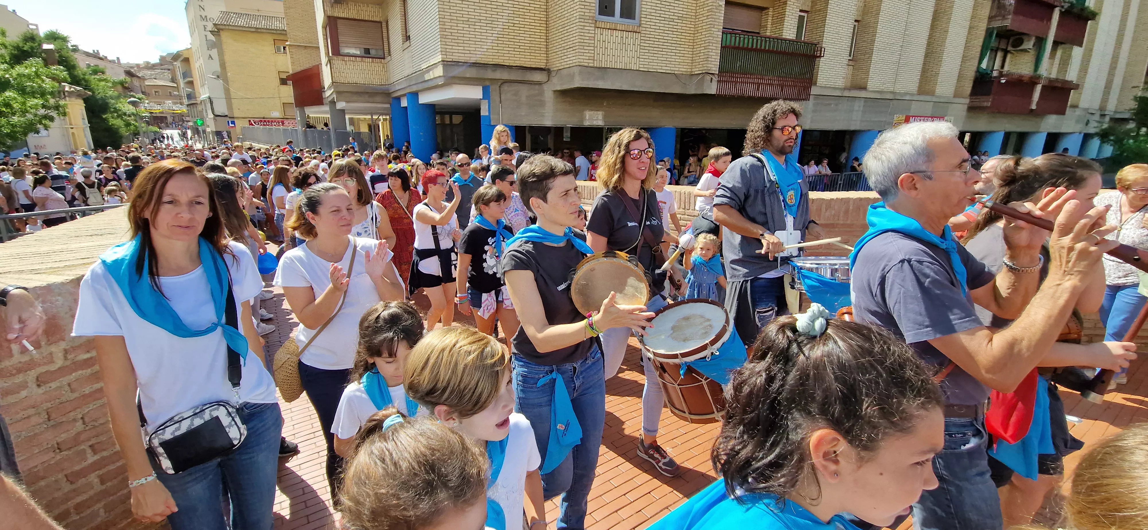 Comienzan las fiestas de Monzón 2023. Foto Myriam Martínez 