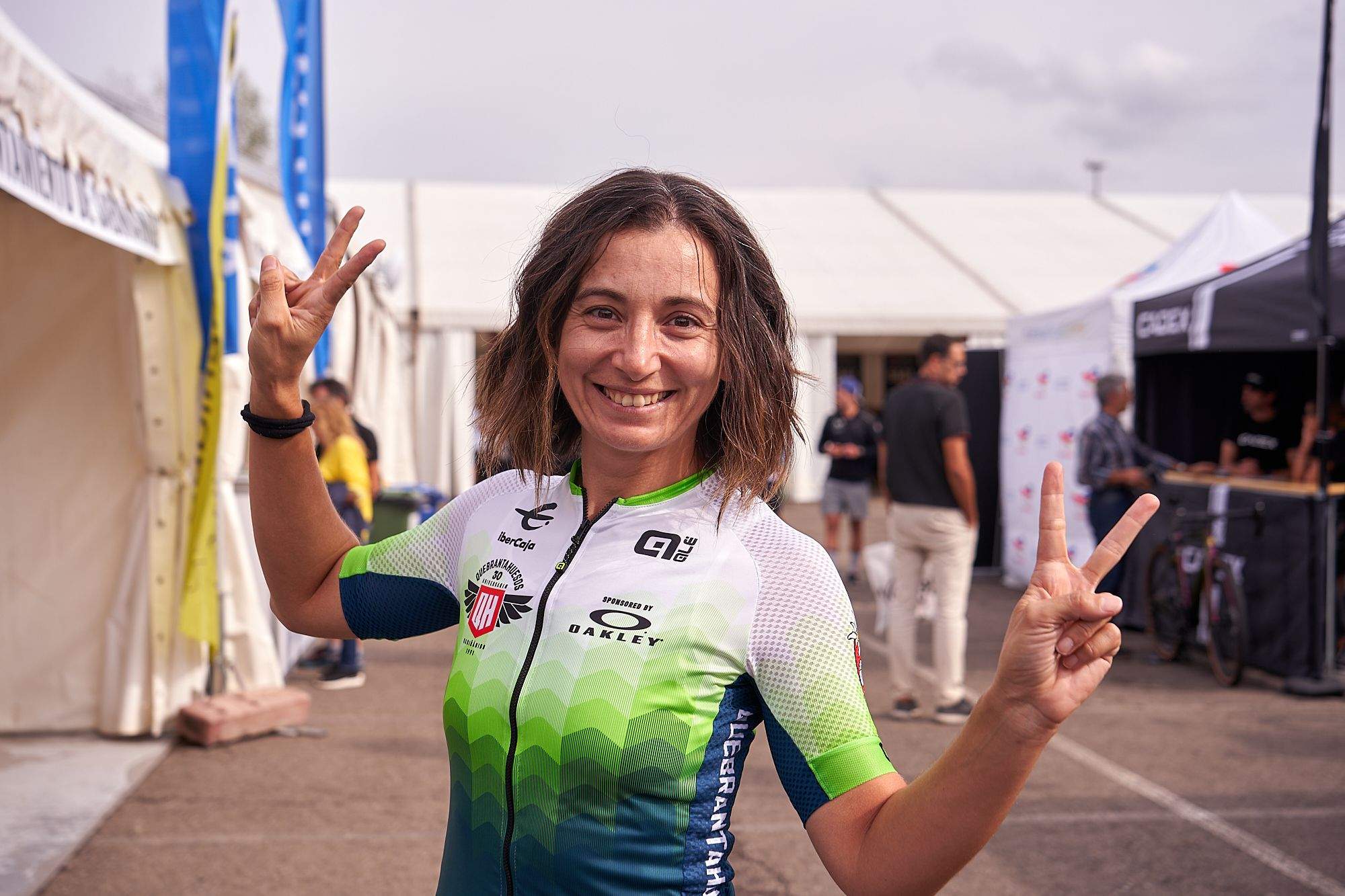 Sabiñánigo ya vive la Quebrantahuesos. FOTO: DOBLE JOTA