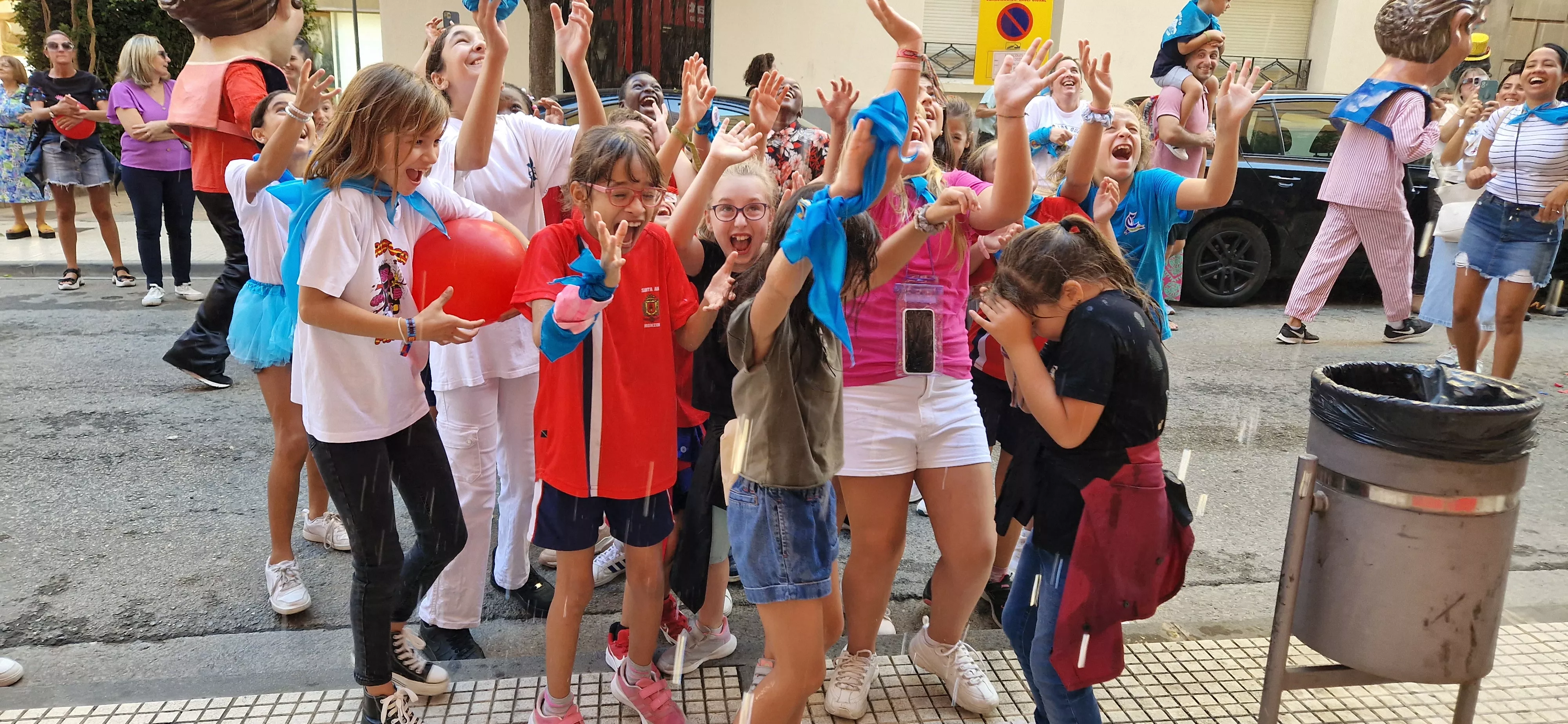 Comienzan las fiestas de Monzón 2023. Foto Myriam Martínez 