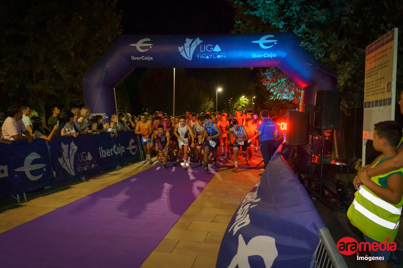 El Duatlón Nocturno de Sobradiel contó con representación altoaragonesa