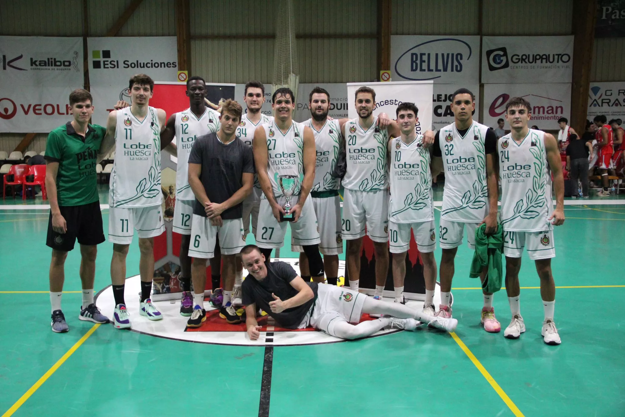 Lobe Huesca, campeón del Memorial Julio Viela. 