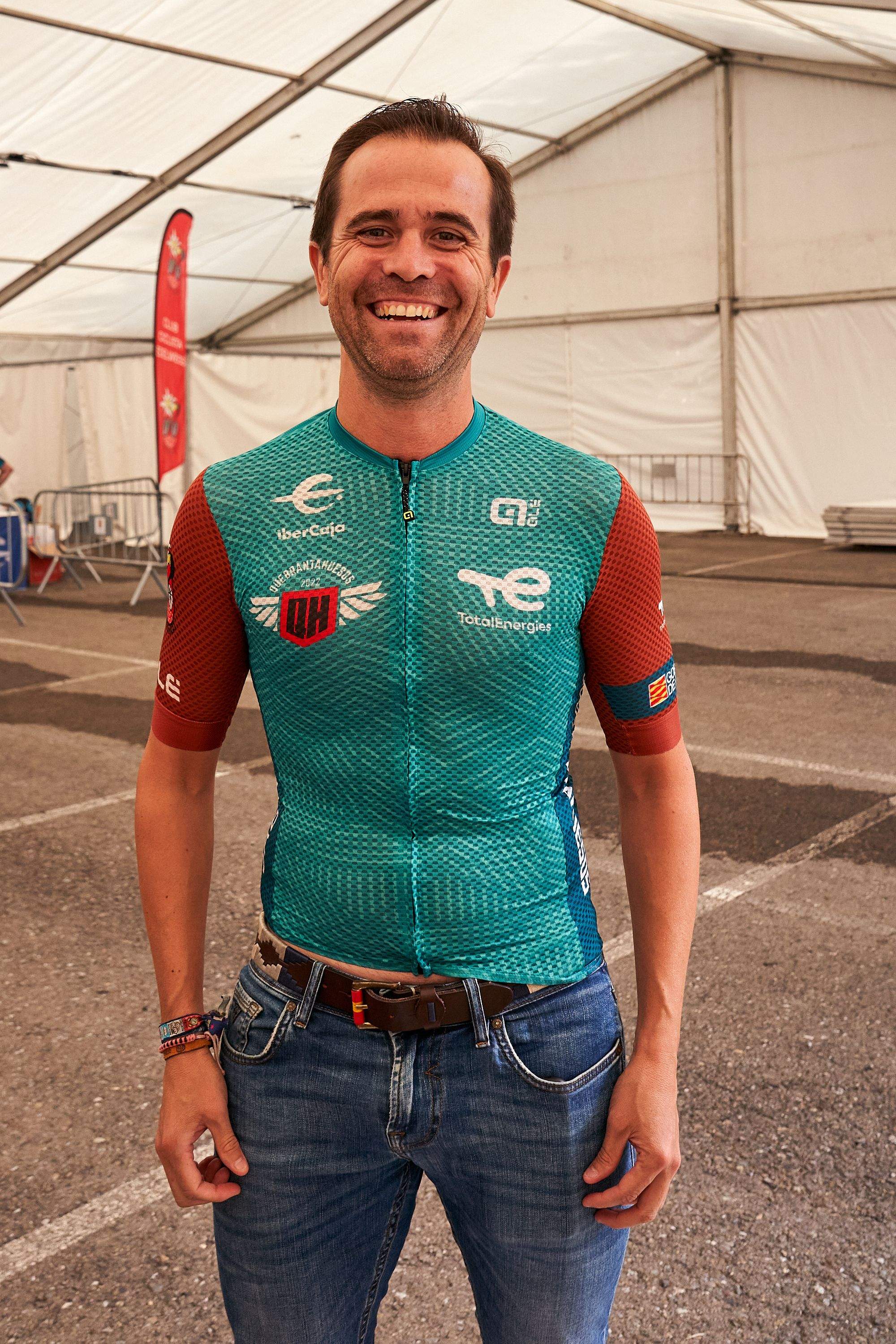 Sabiñánigo ya vive la Quebrantahuesos. FOTO: DOBLE JOTA