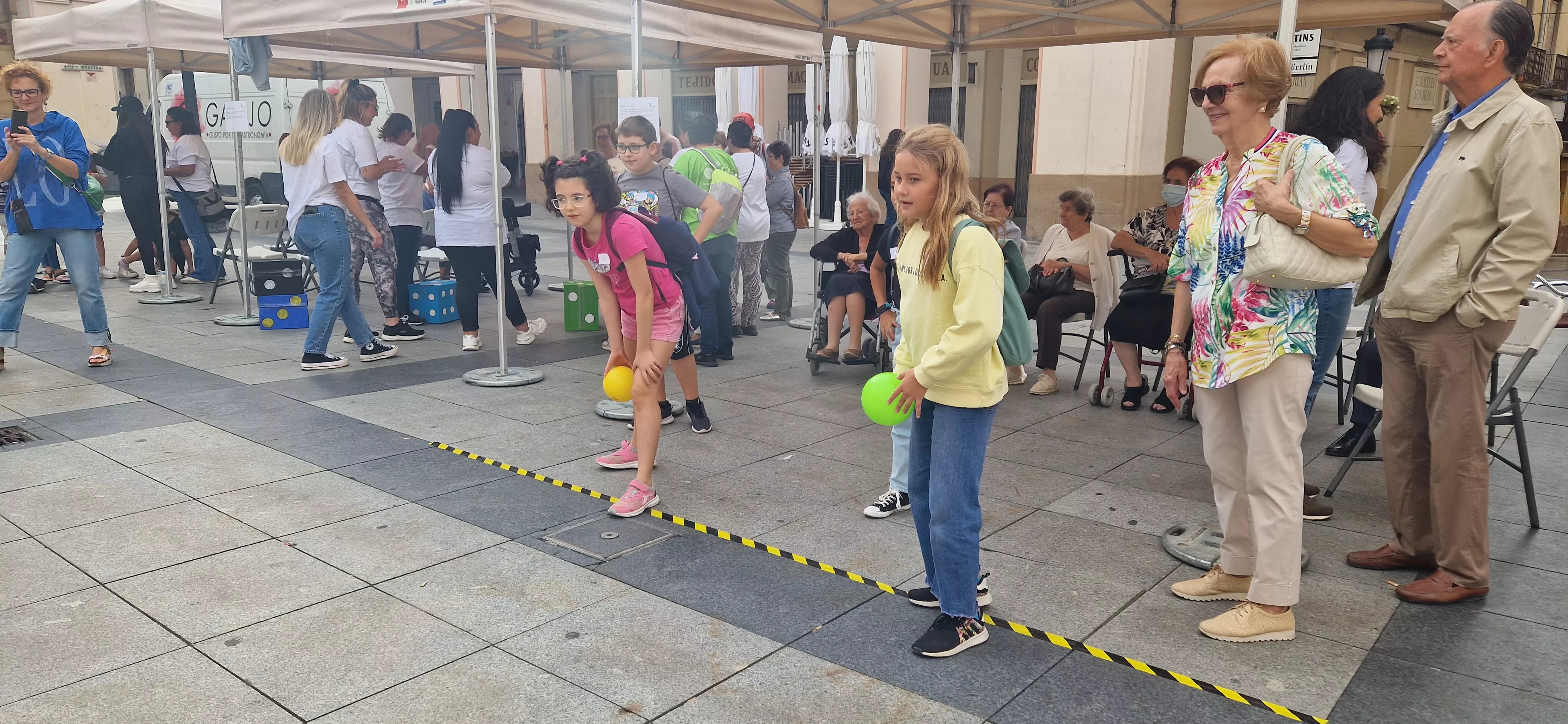 Día Mundial del Alzhéimer en Huesca. Foto Myriam Martínez 