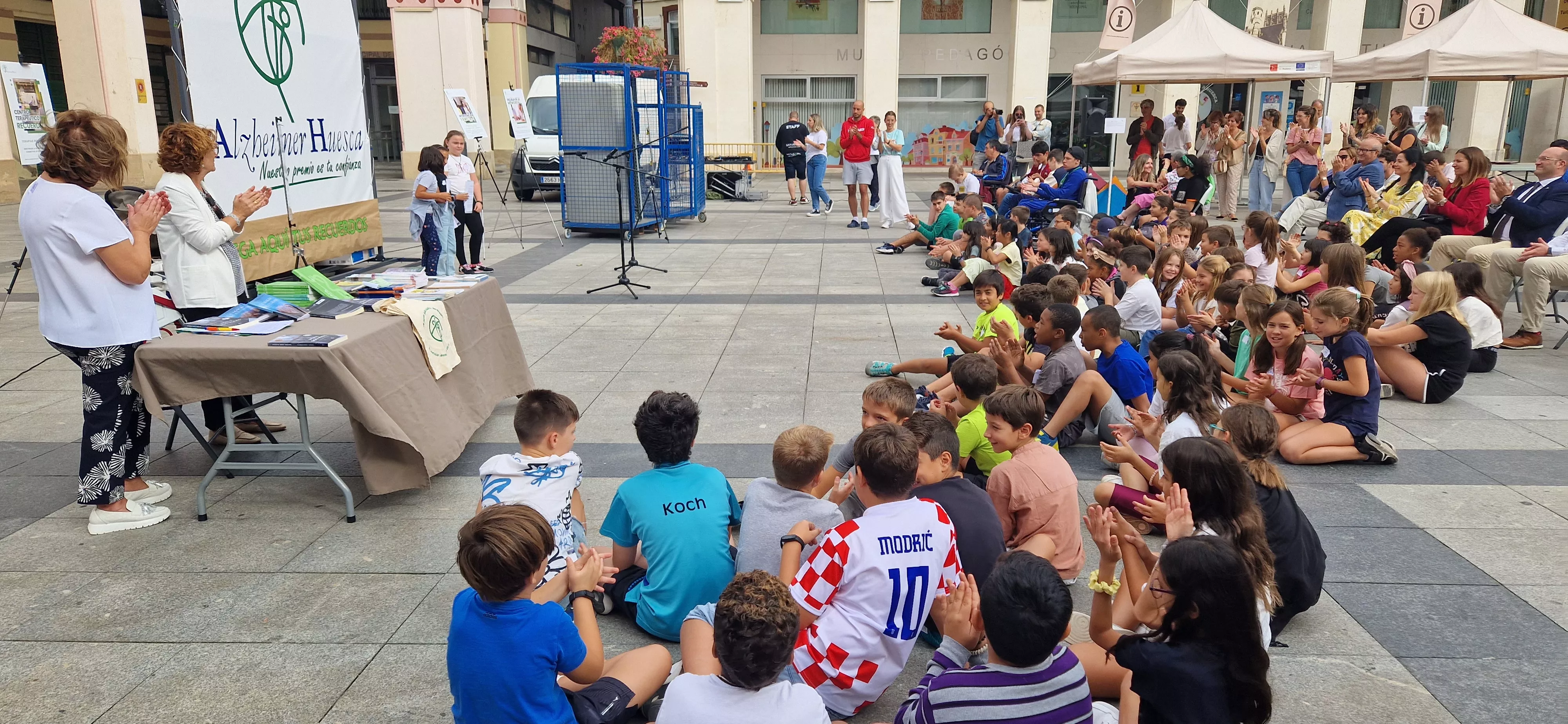 Celebración del Día Mundial del Alzhéimer en Huesca el año pasado. Foto Myriam Martínez 