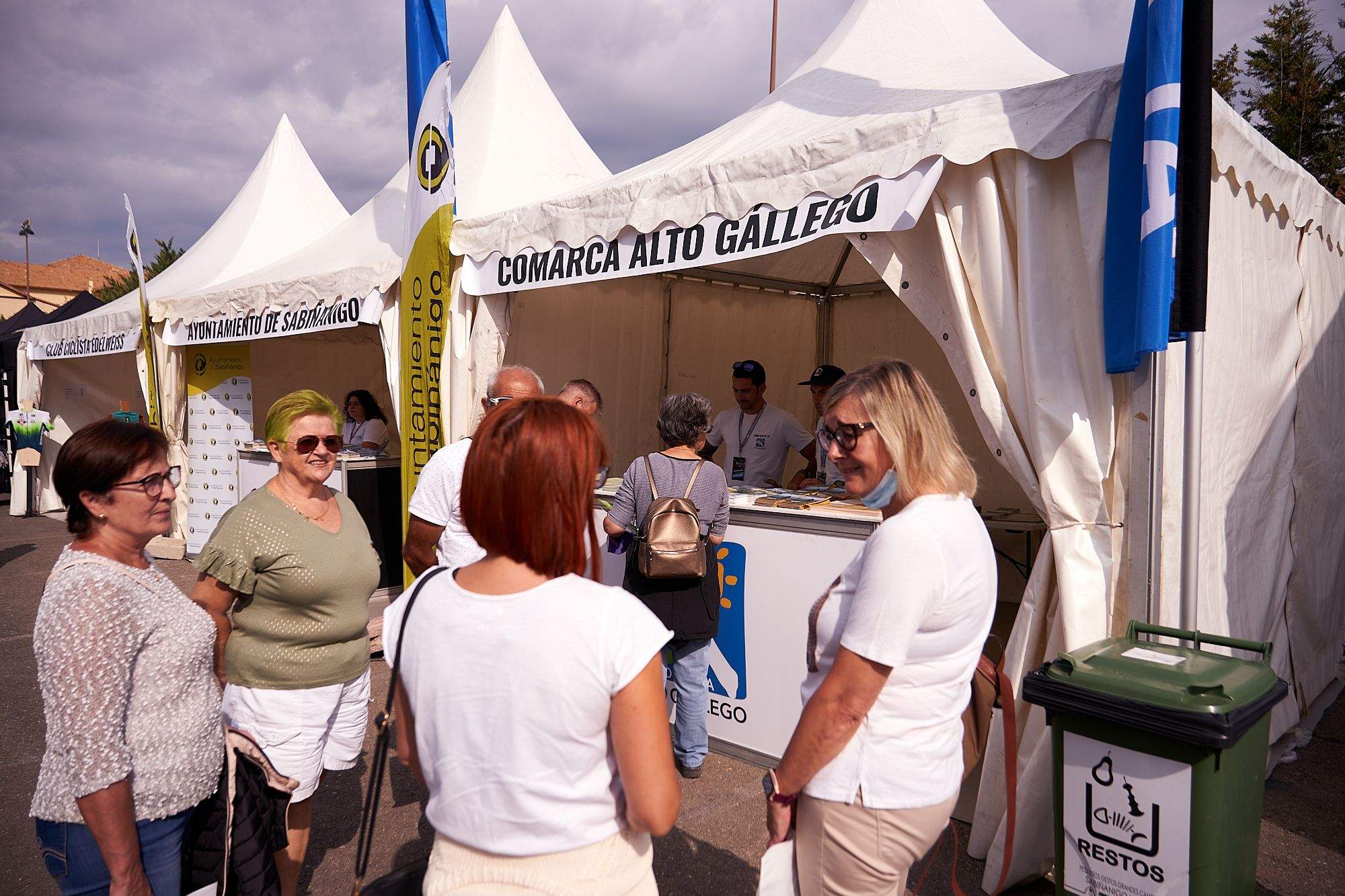 Sabiñánigo ya vive la Quebrantahuesos. FOTO: DOBLE JOTA