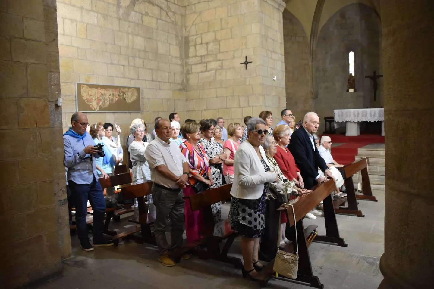 Procesión y ofrenda en el día de San Mateo en Monzón.