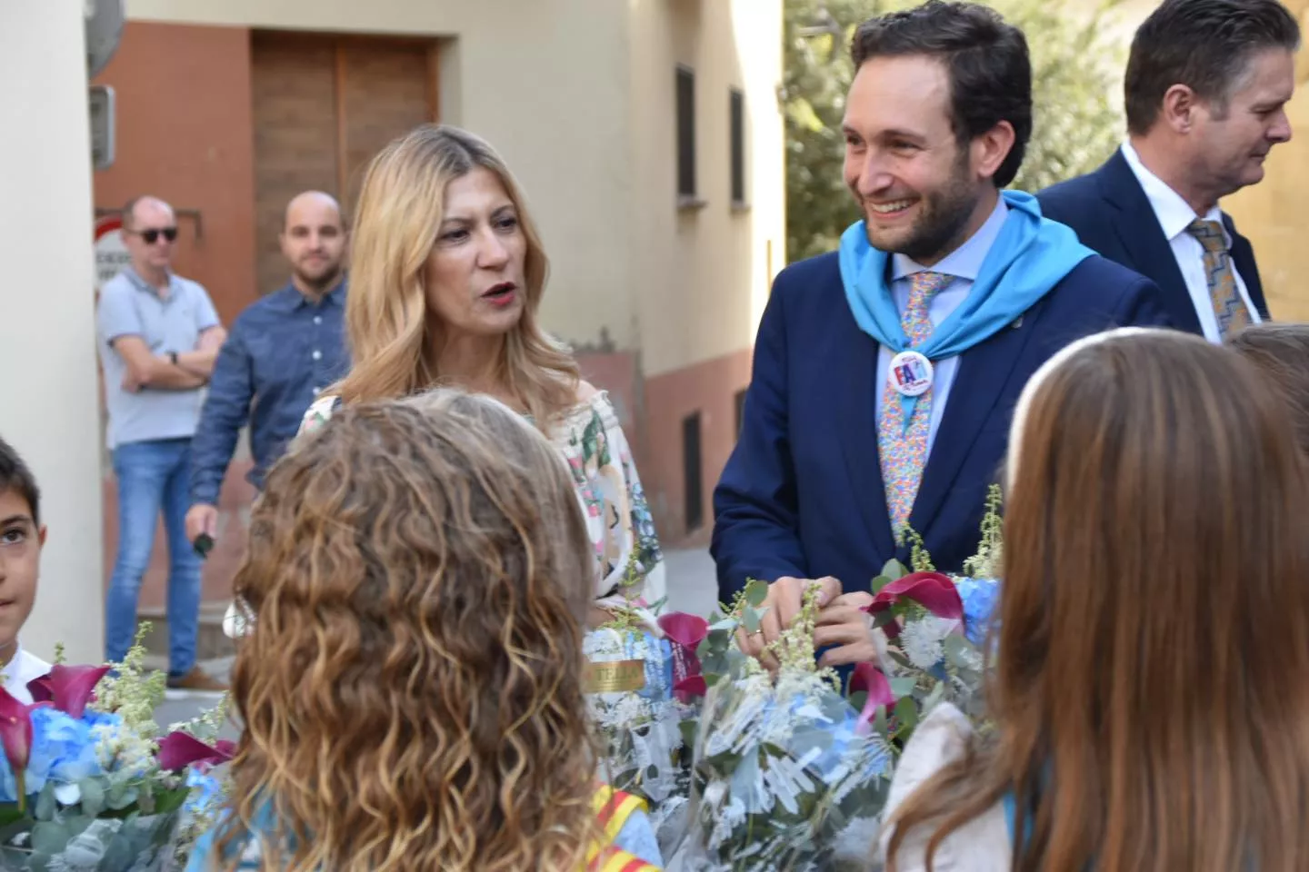Procesión y ofrenda en el día de San Mateo en Monzón.