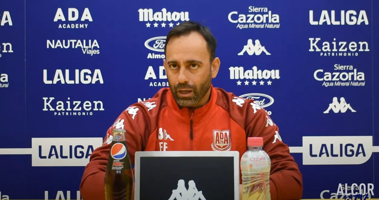Fran Fernández, entrenador del Alcorcón.