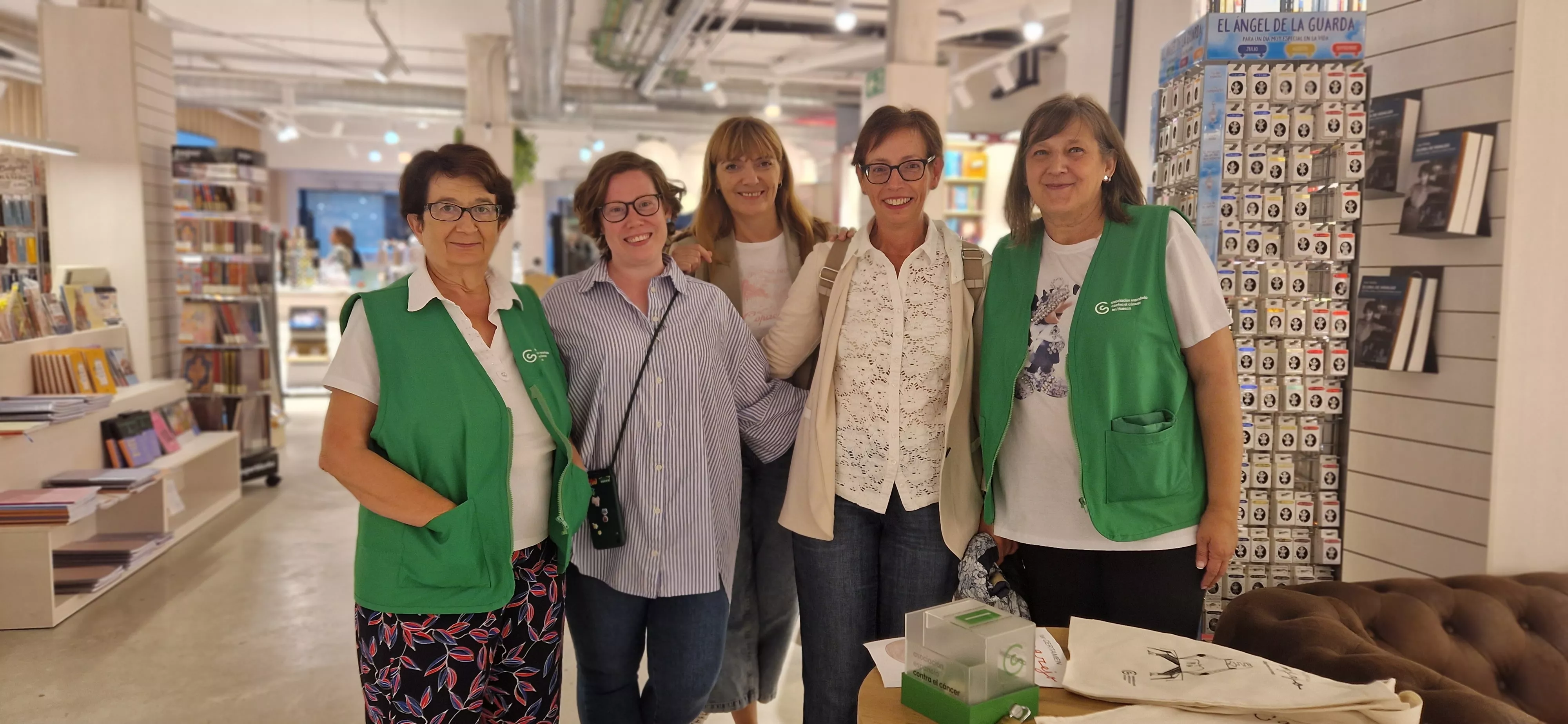 Estela Rasal y Amparo Nogués en el I Certamen Cangrejo