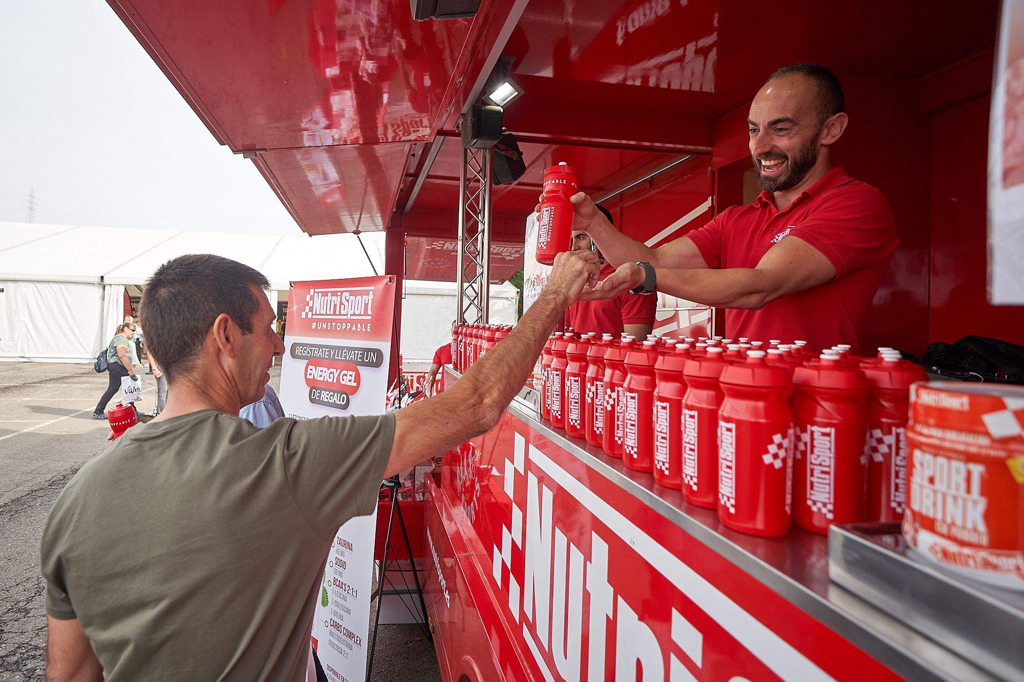 Sabiñánigo ya vive la Quebrantahuesos. FOTO: DOBLE JOTA