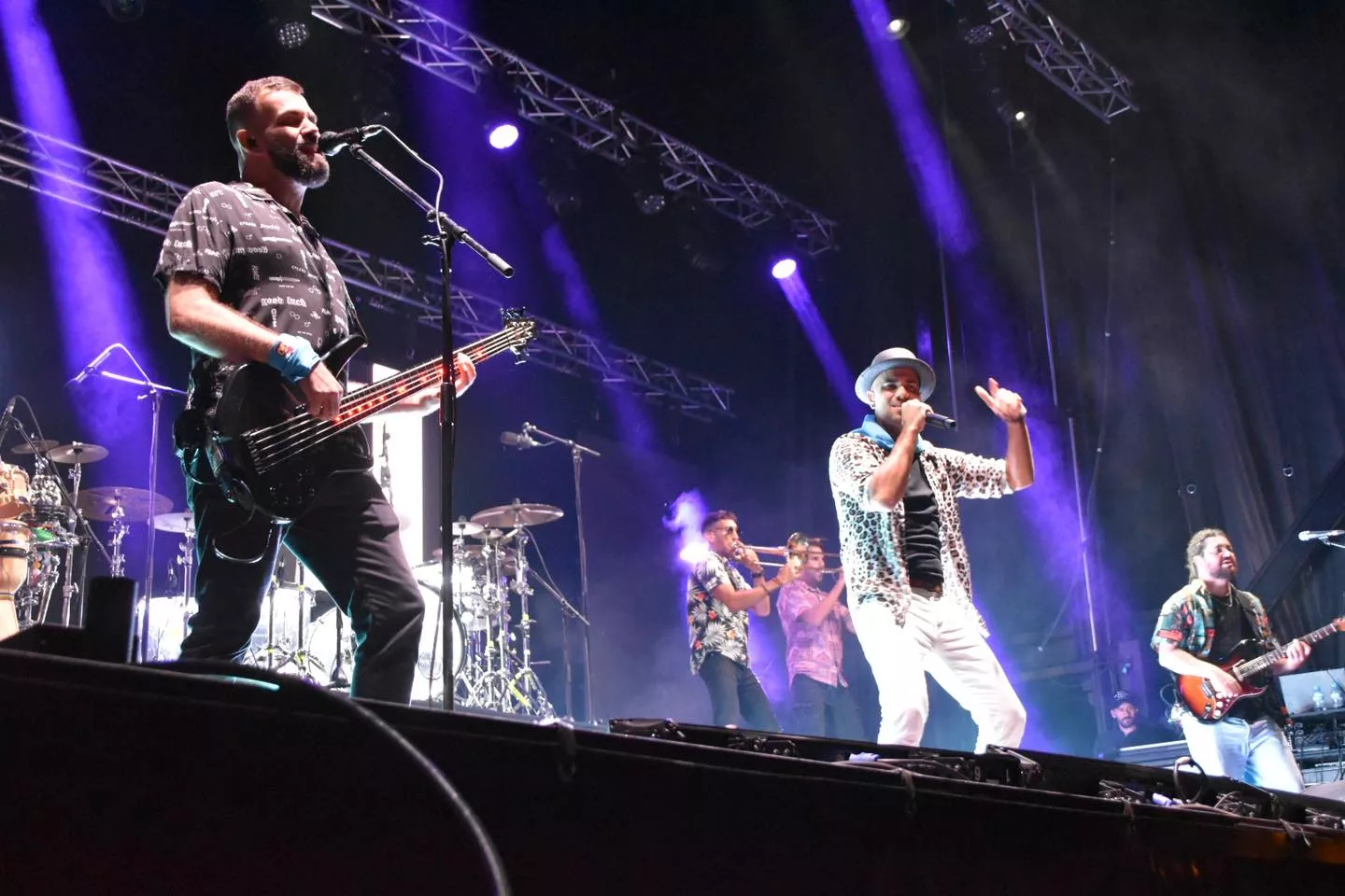 Concierto en San Mateo de Efecto Pasillo.