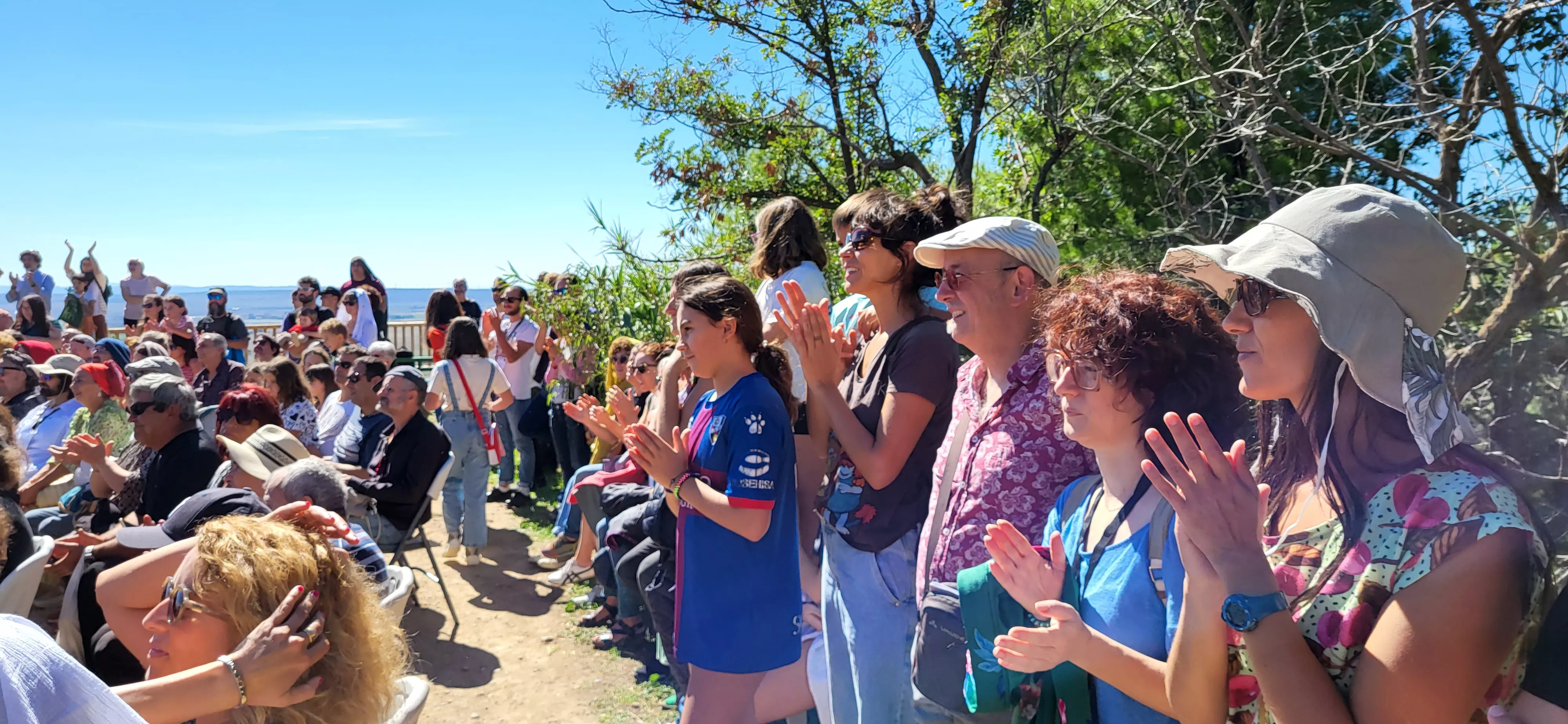 Feria Sin Condiciones celebrada en Bolea. Foto Mercedes Manterola