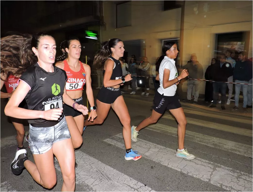 Grupo de cabeza femenino 