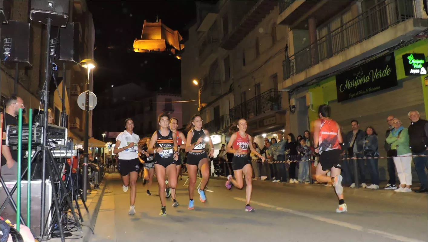Grupo de cabeza femenino