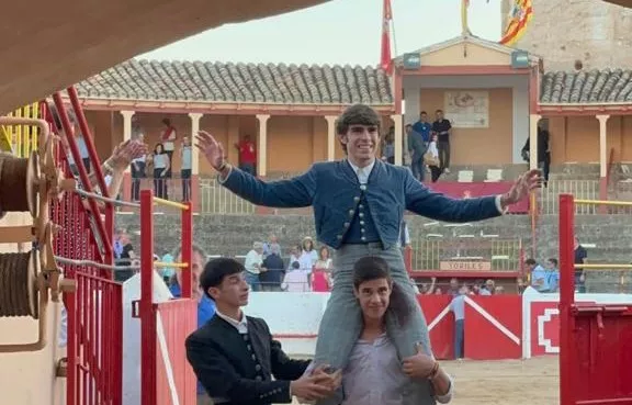 WhatsApp Image 2023 09 25 at 20.12.54 WhatsApp Image 2023 09 25 at 20.12.54