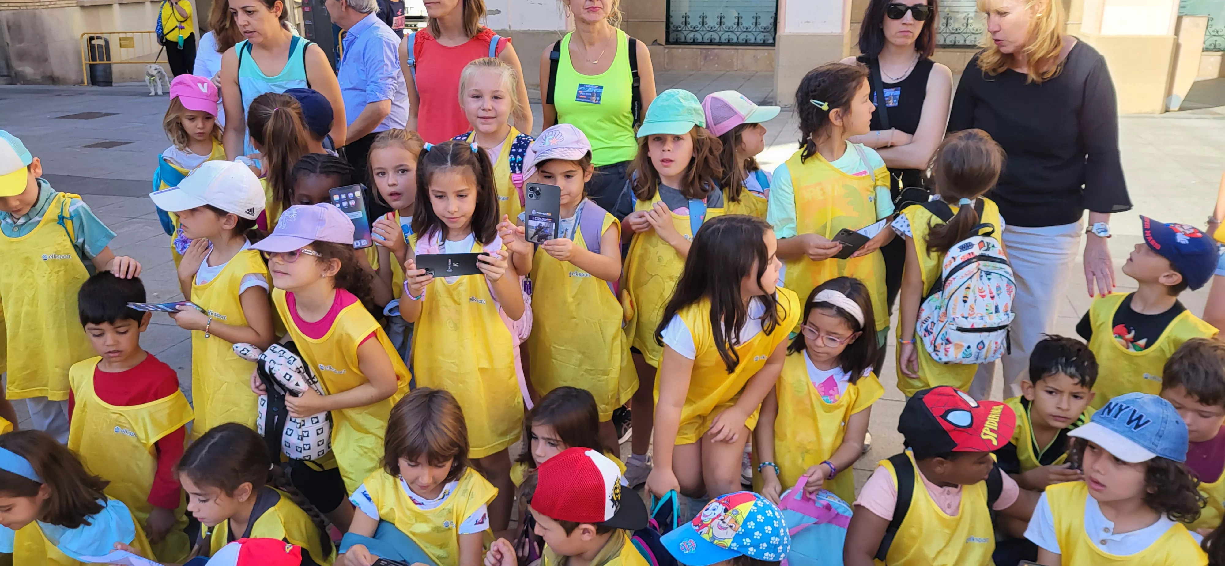 Exhibición de medio y especialidades policiales en Huesca. Foto Mercedes Manterola