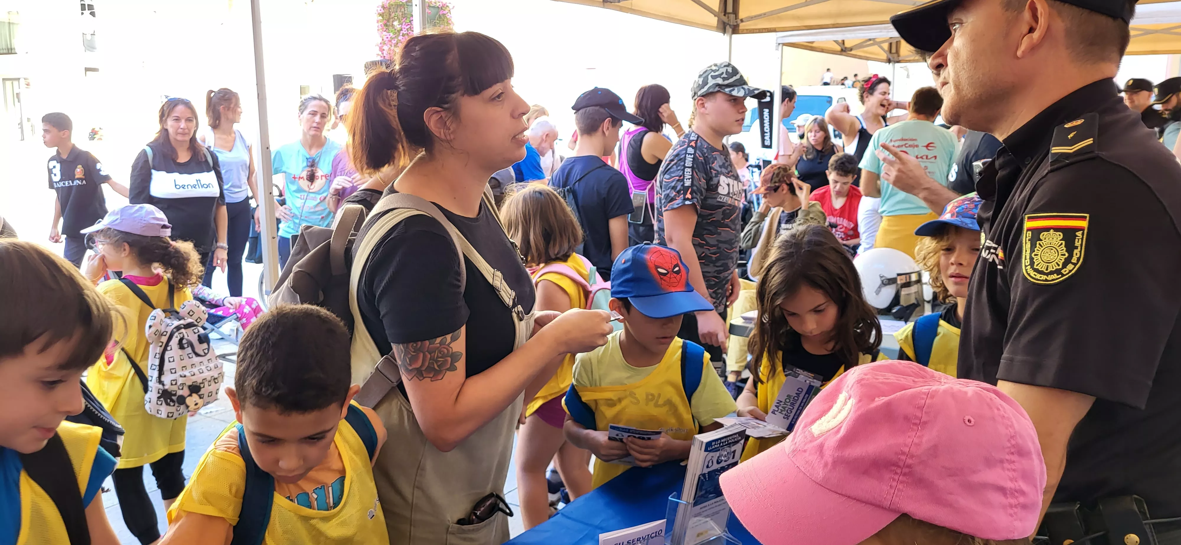 Exhibición de medio y especialidades policiales en Huesca. Foto Mercedes Manterola