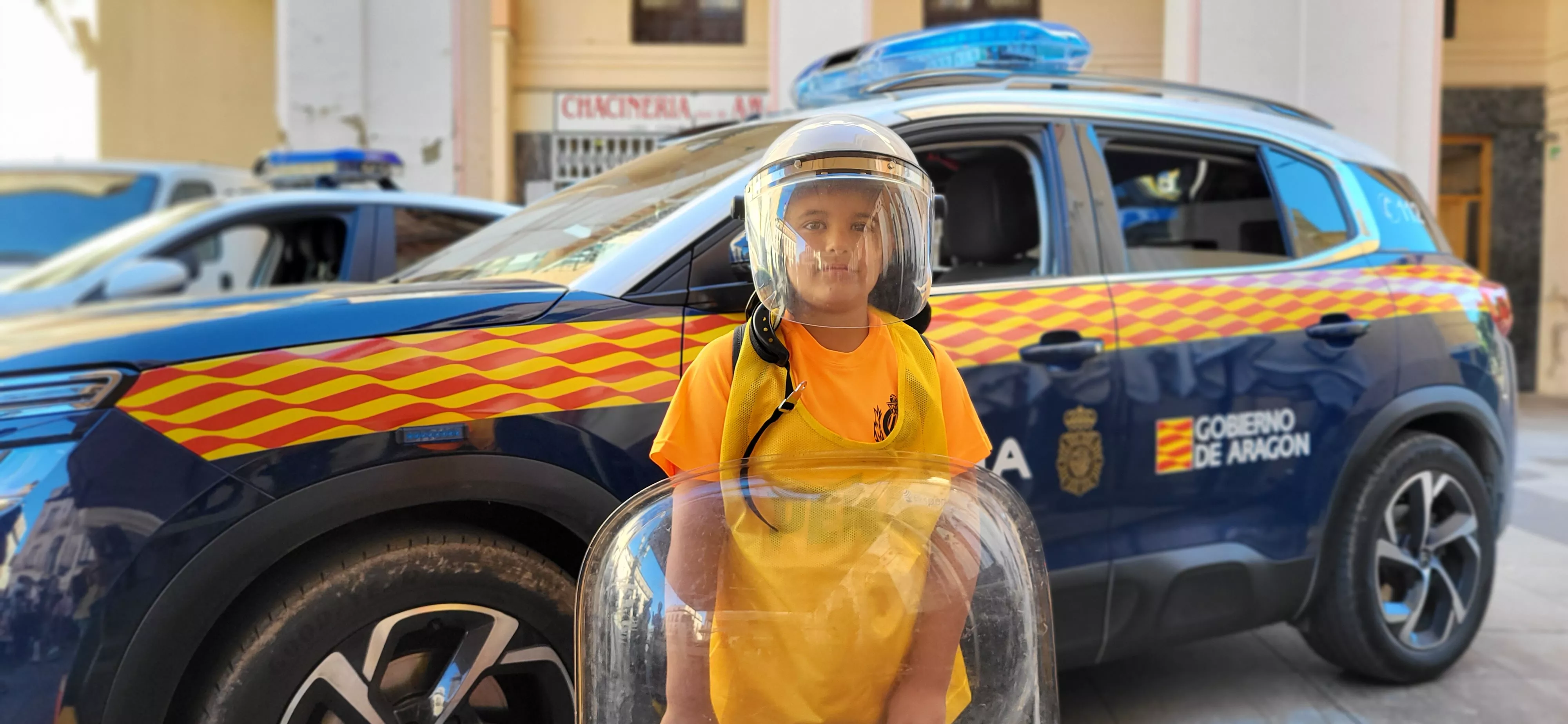 Exhibición de medio y especialidades policiales en Huesca. Foto Mercedes Manterola